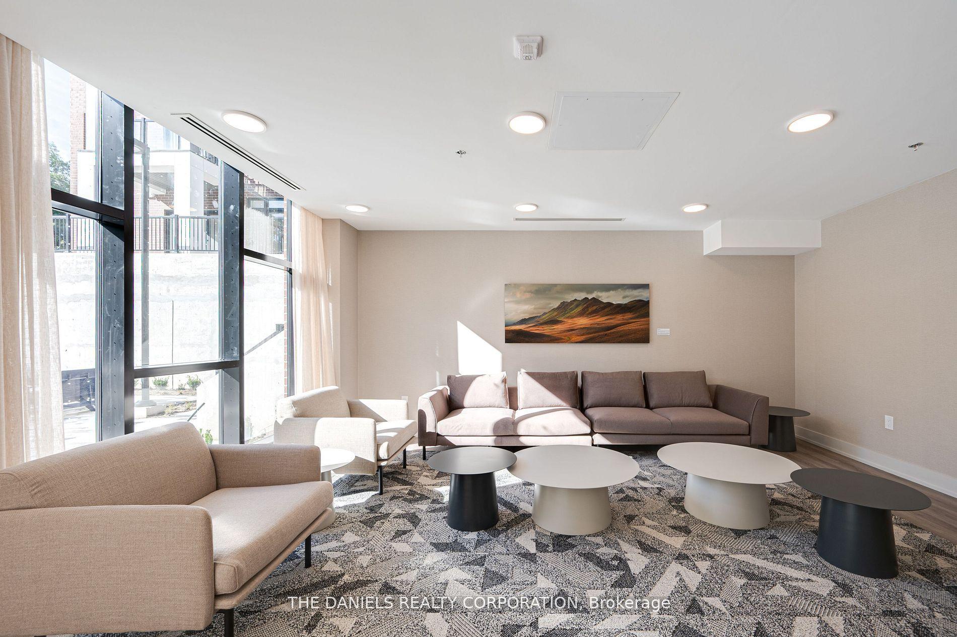 1 Bedroom Condo at 145 Canon Jackson,  Toronto For sale