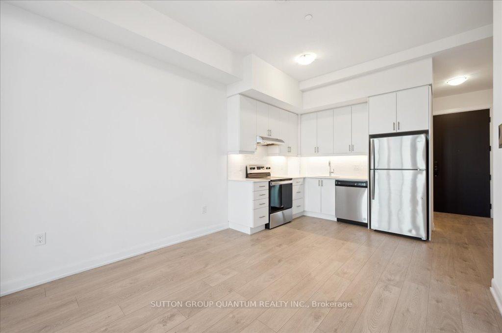 1 Bedroom Condo at 3200 William Coltson,  Oakville For sale