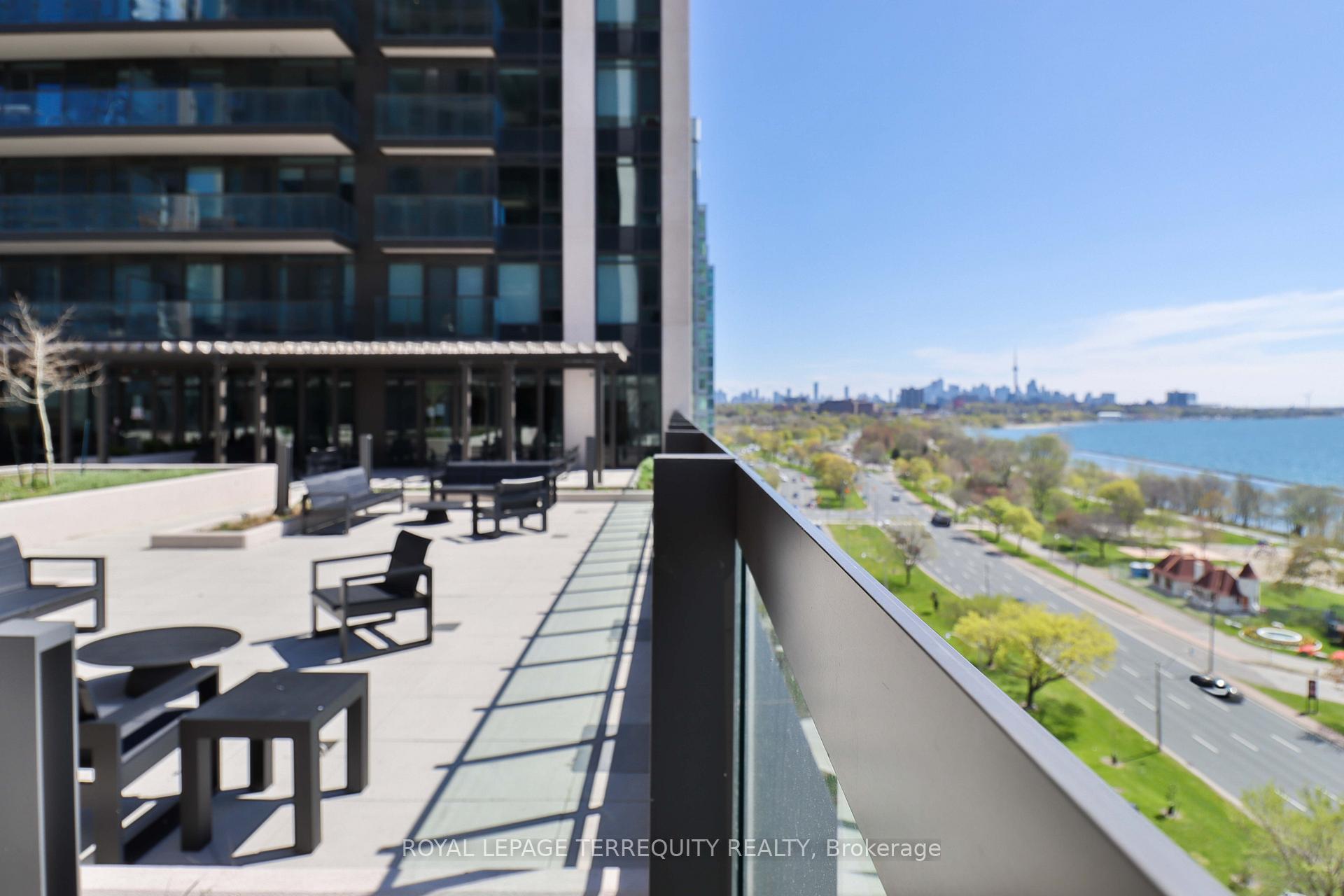 1 Bedroom Condo at 1926 Lake Shore, Toronto For sale