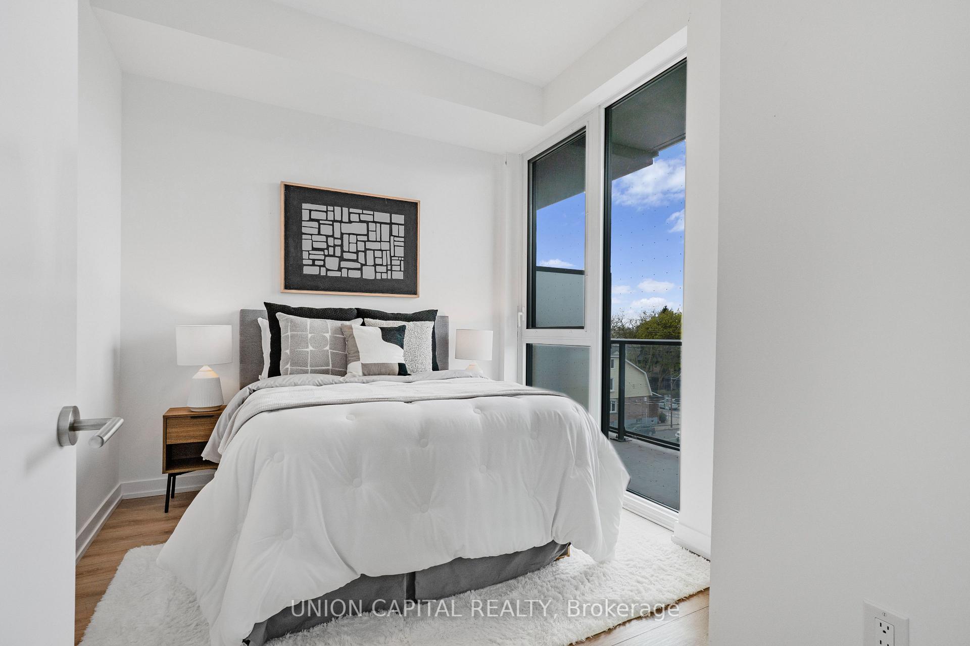 2 Bedrooms Condo at 500 Dupont,  Toronto For sale