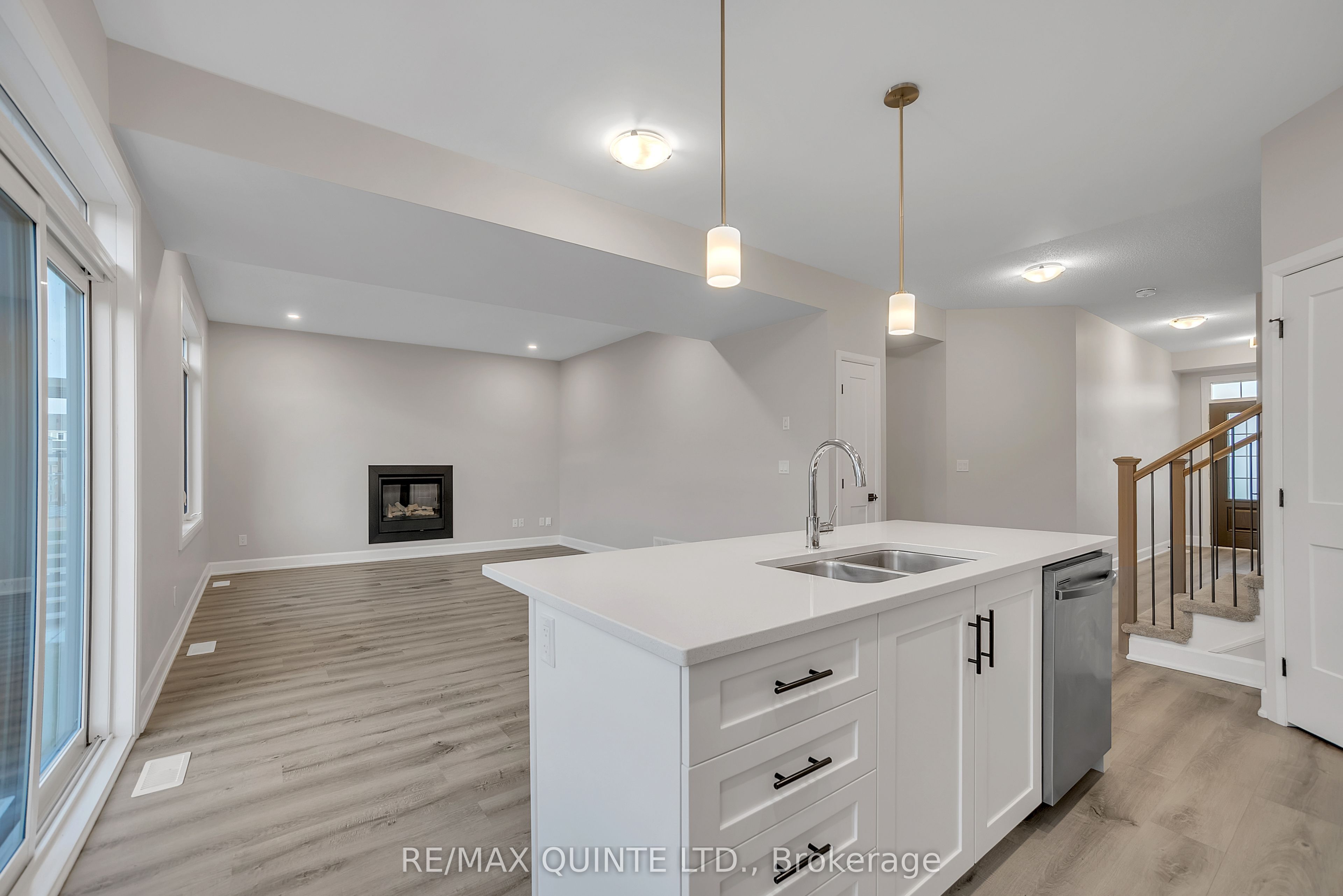 1211 Waterside Way