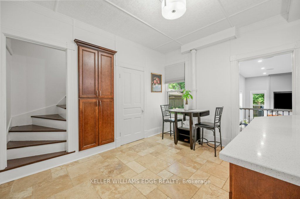 89 Lynden Rd Road