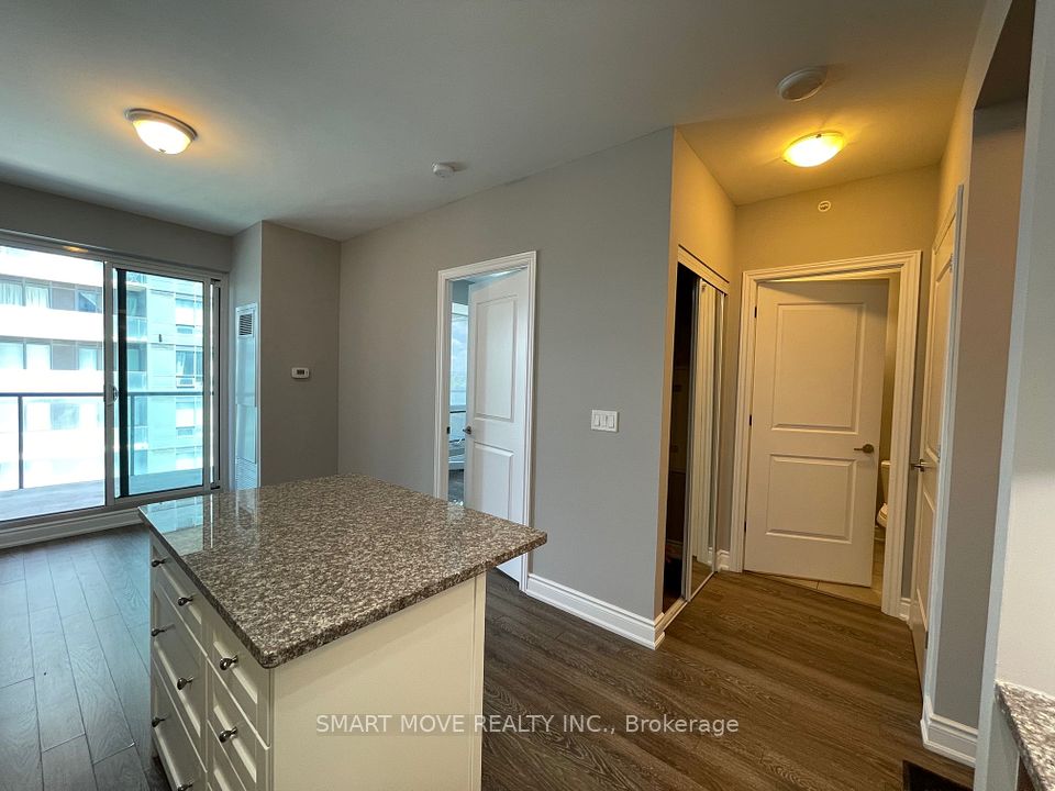 #803 - 9088 Yonge Street, Richmond Hill, ON L4C 0Y6