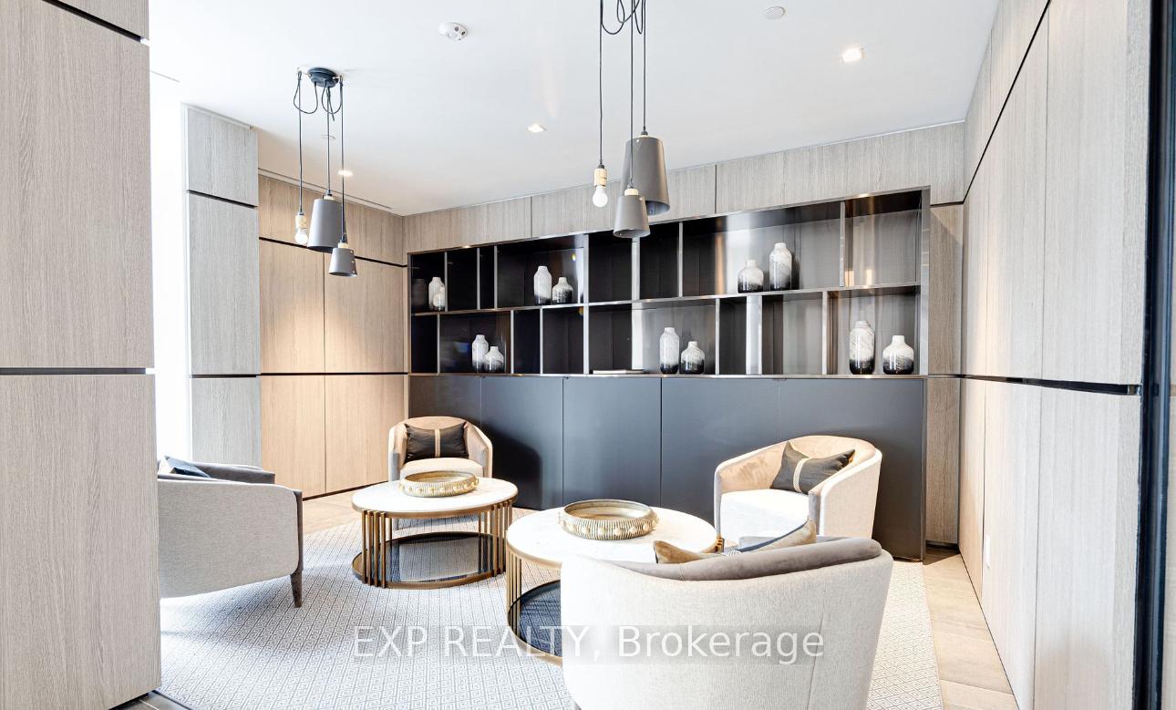 2 Bedrooms Condo at 319 Jarvis, Toronto For sale