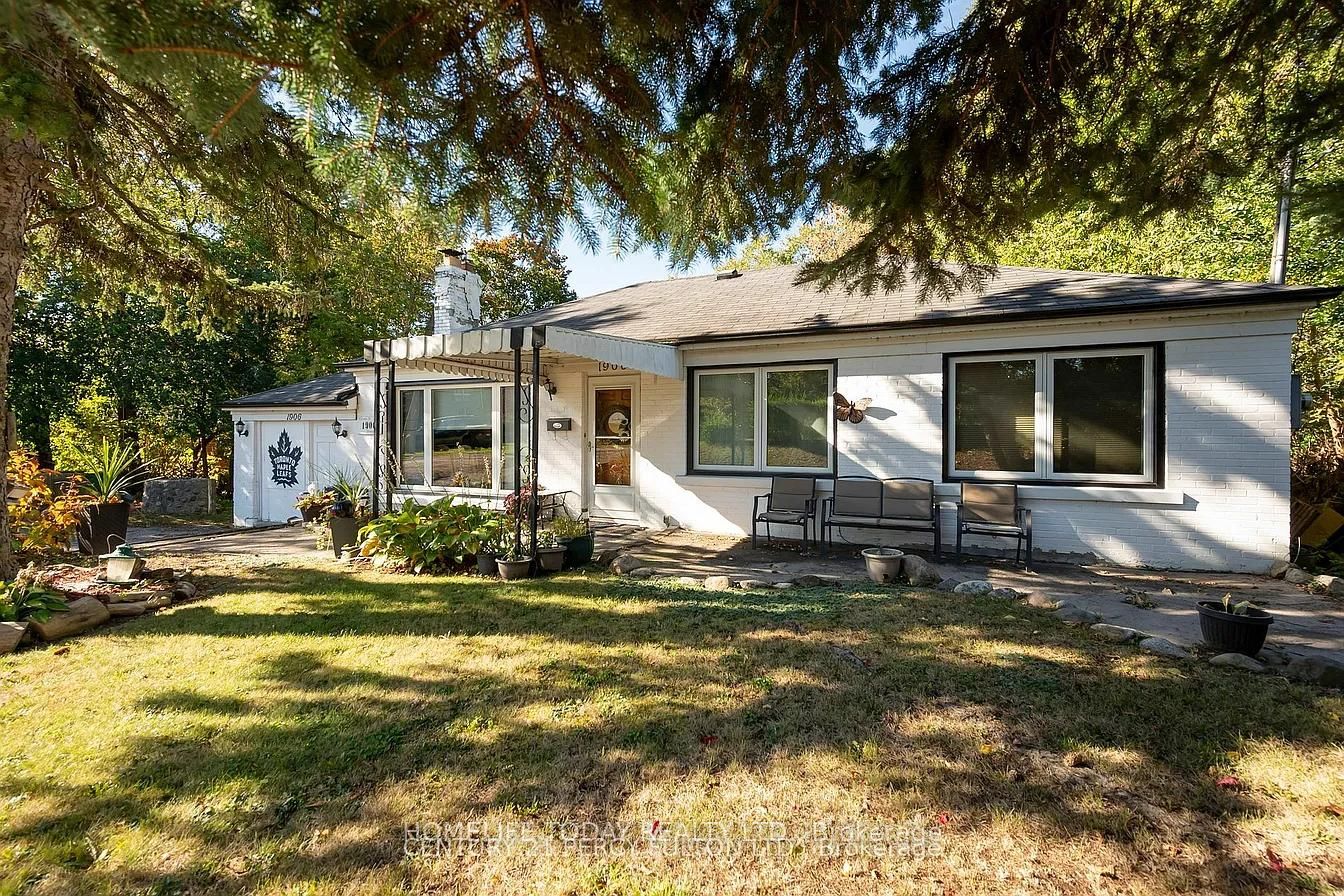 1906 Liverpool Road, Pickering, ON L1V 1W5