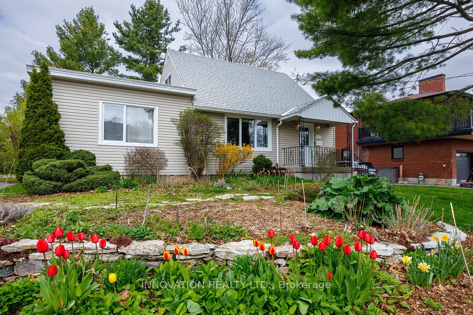 1013 Stormont