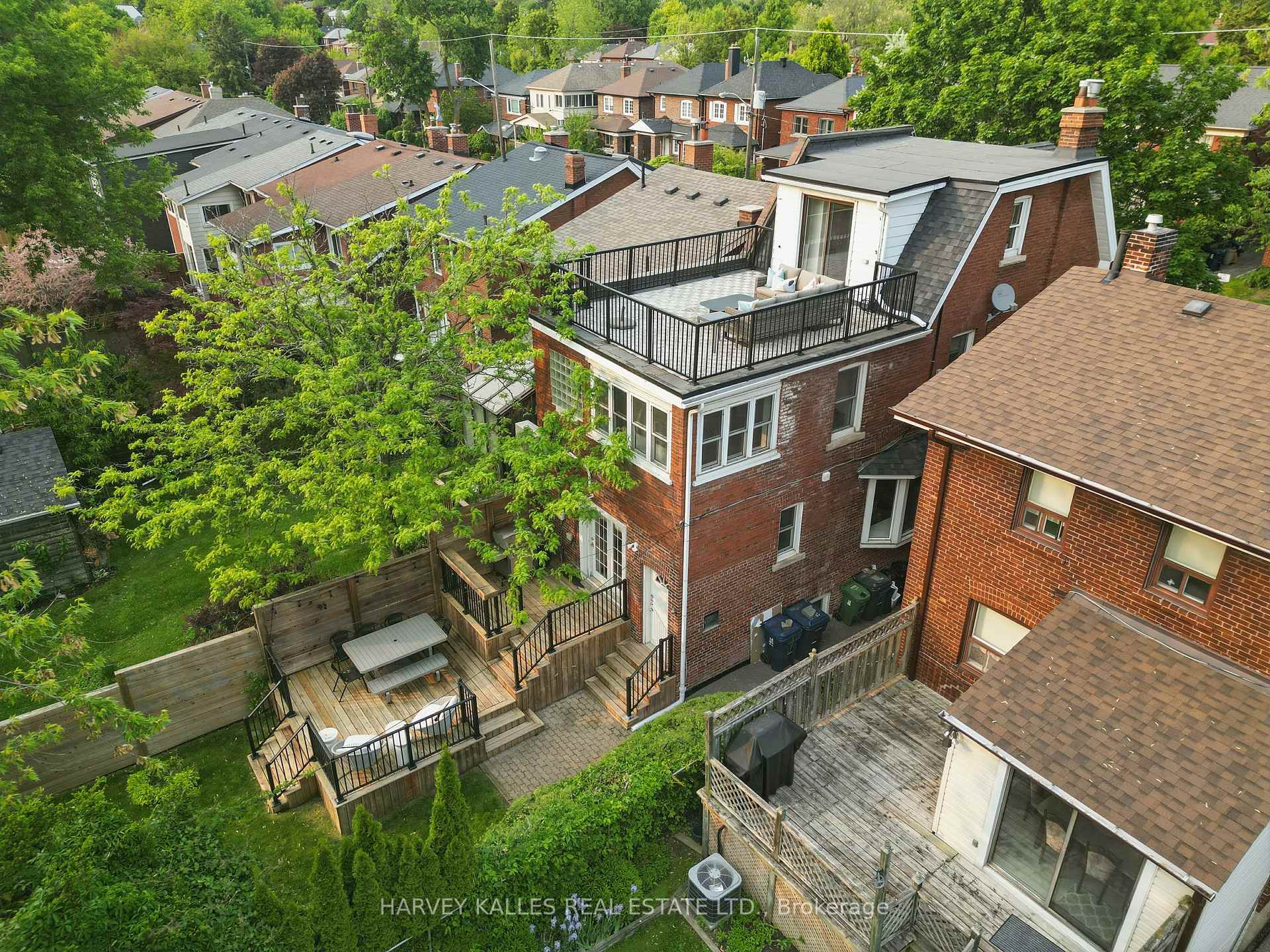 34 Winnett Avenue