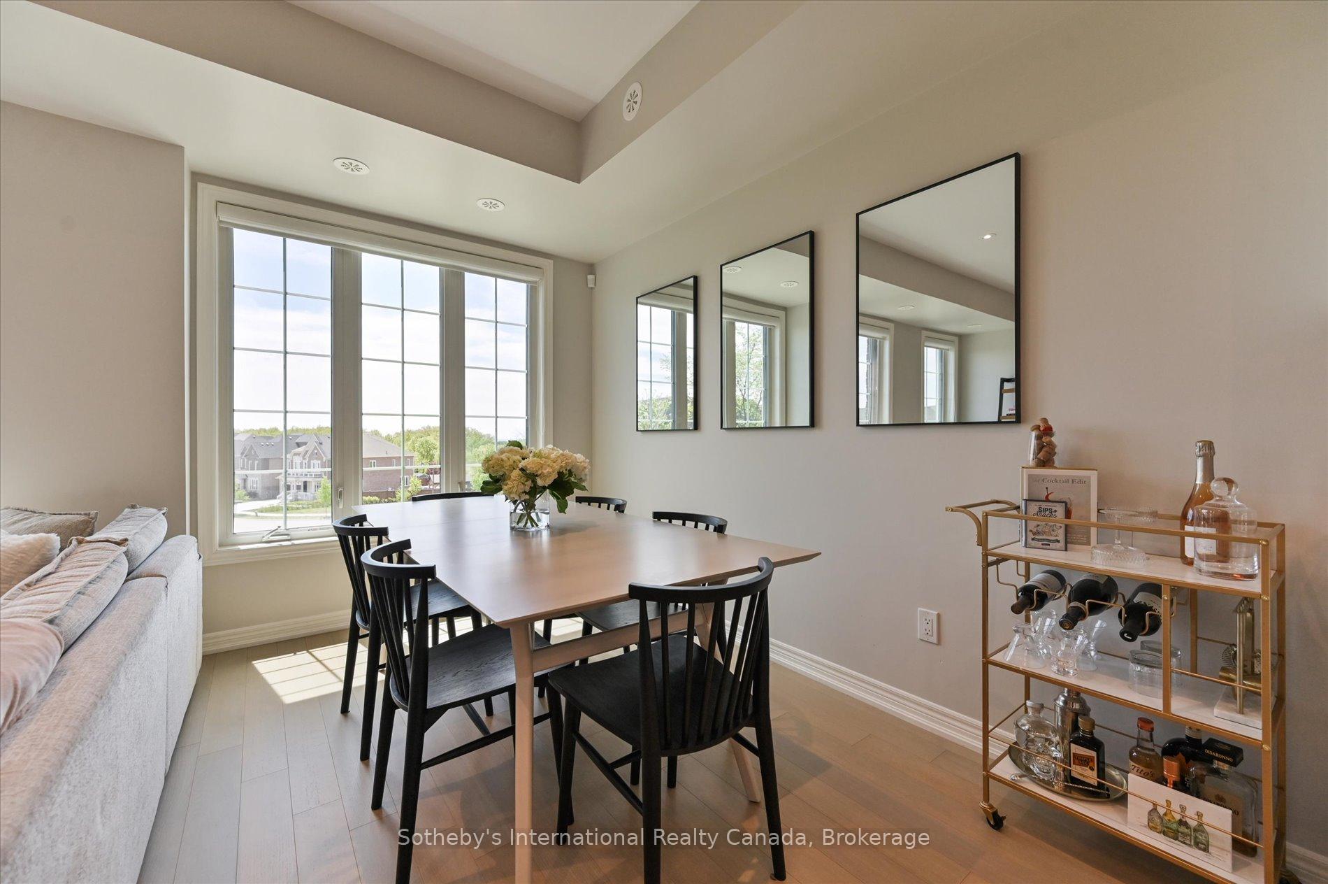 2 Bedrooms Condo at 2199 Lillykin, Oakville For sale