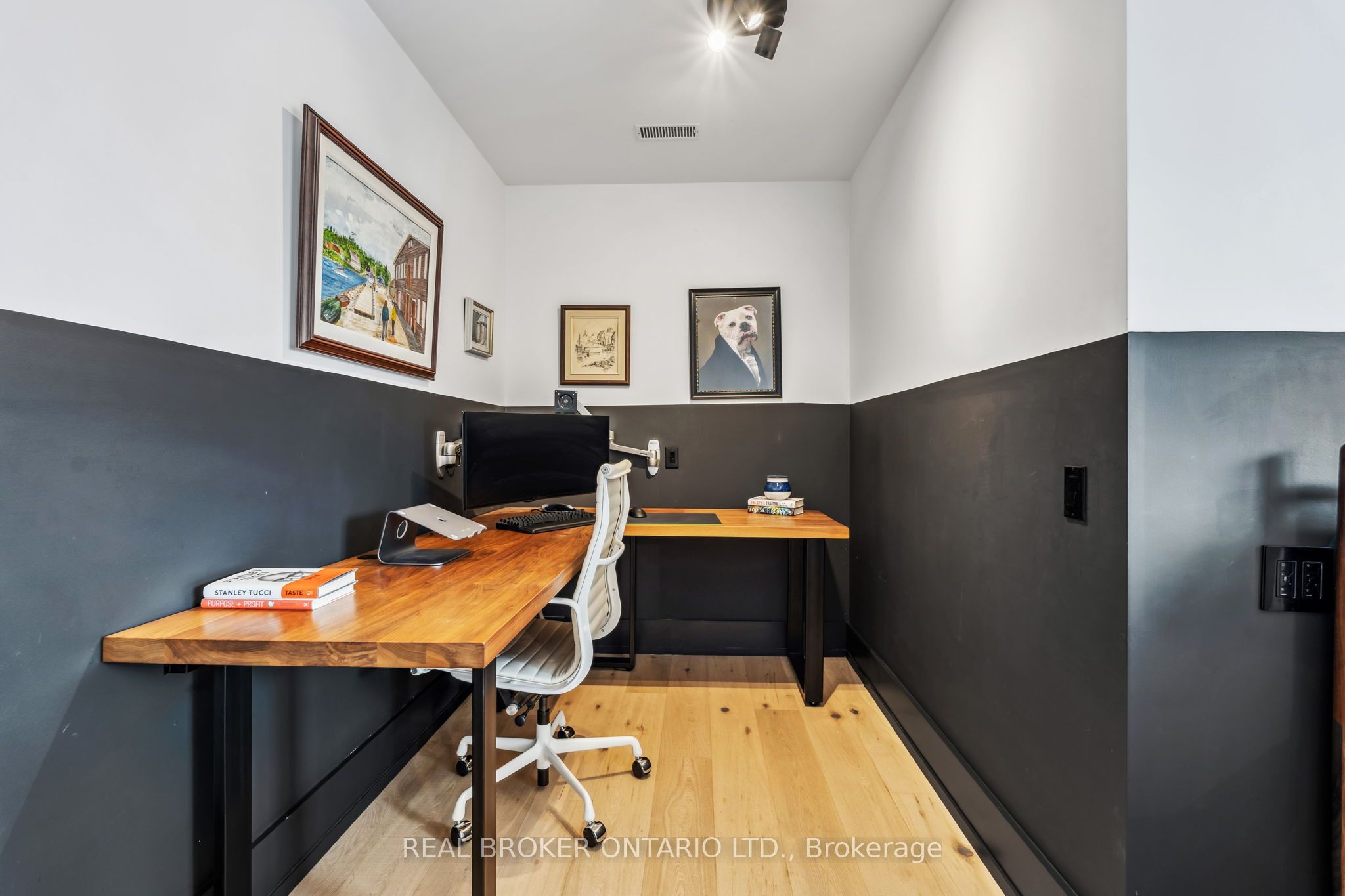44 Hunt Club Drive
