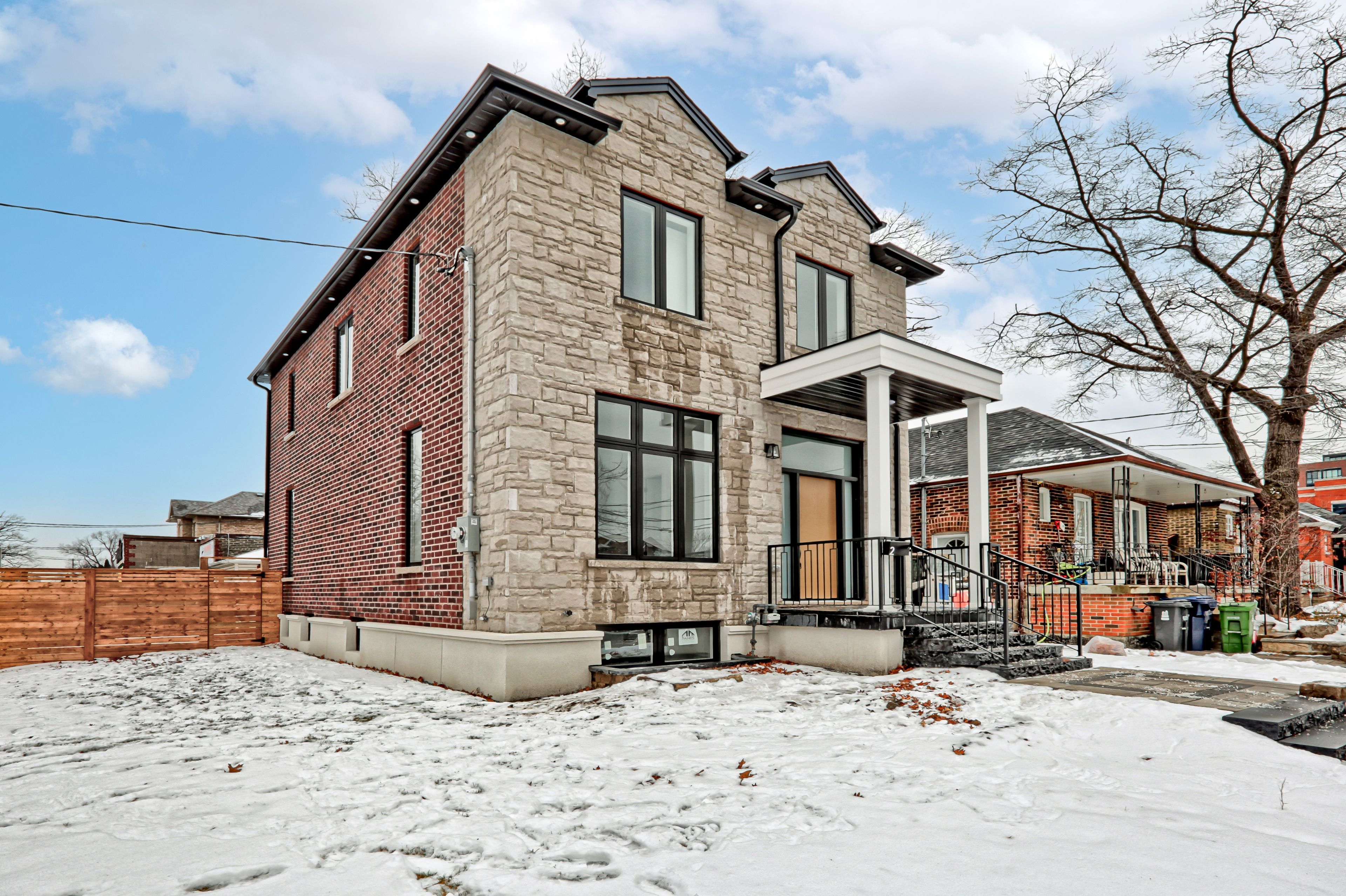 2 Cobalt Avenue Toronto W02 Ontario M6N 3G4