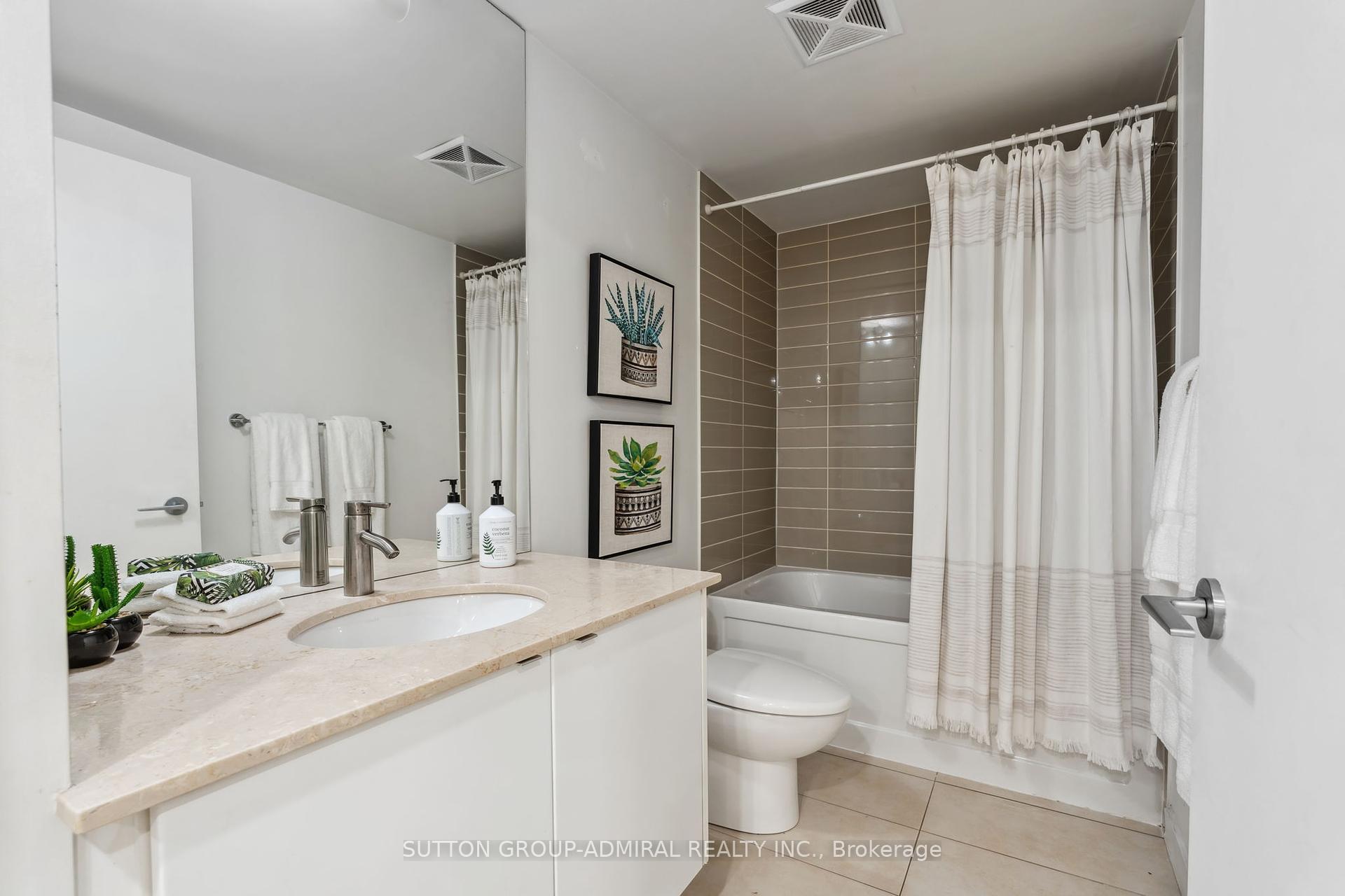 2 Bedrooms Condo at 55 East Liberty,  Toronto For sale