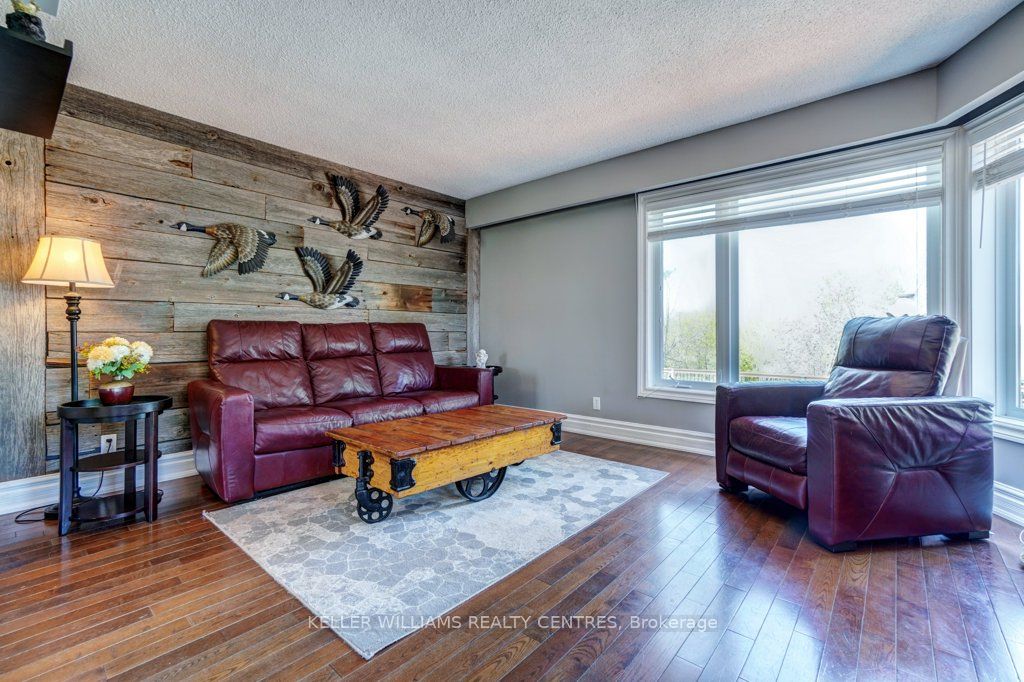 34 Meadowlands Drive