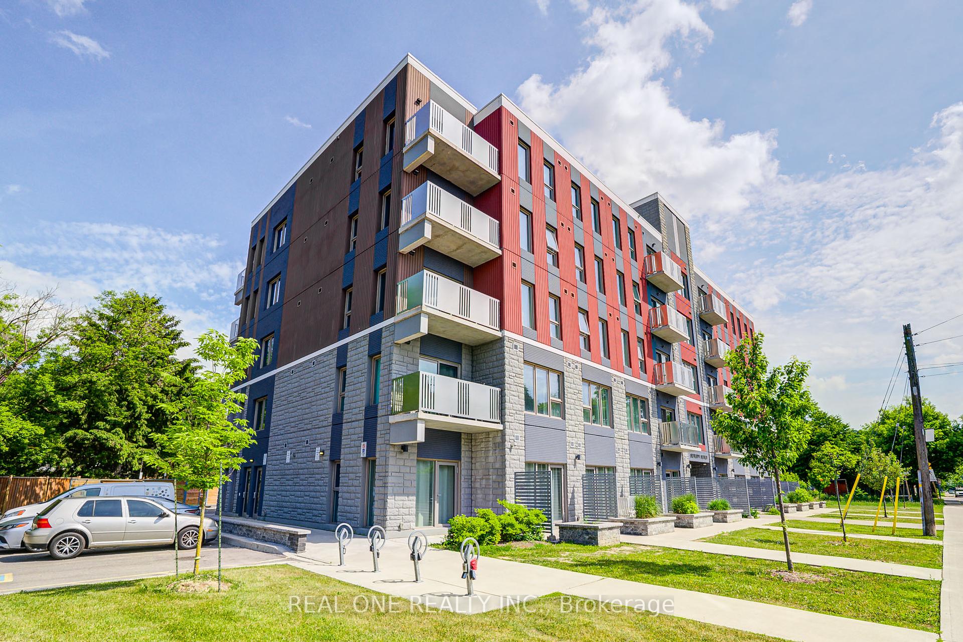 1 Bedroom Condo at 77 Leland, Hamilton For sale