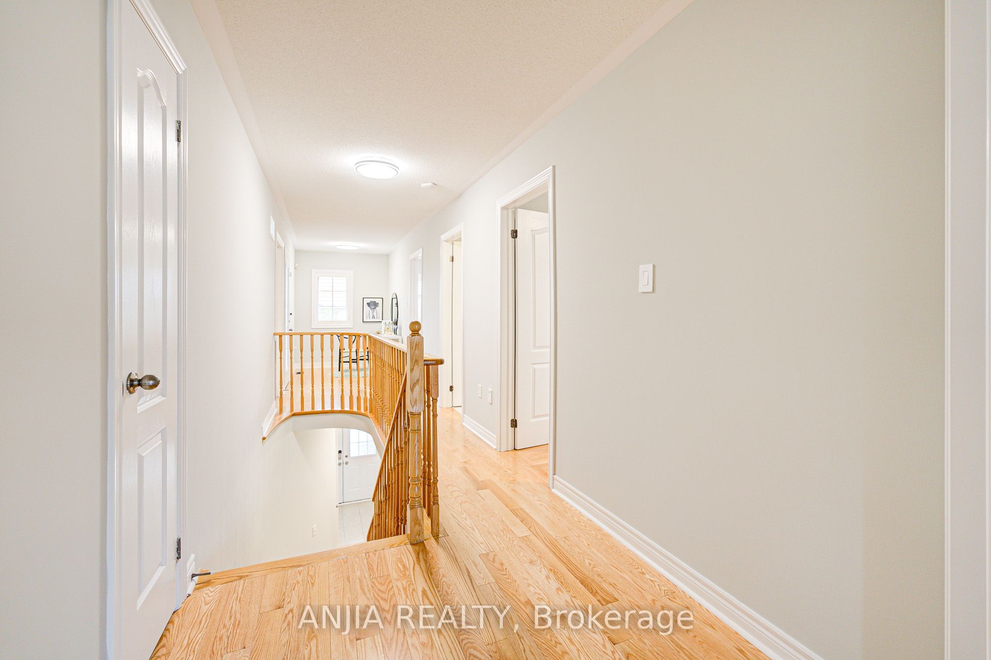 9 Desjardin Drive