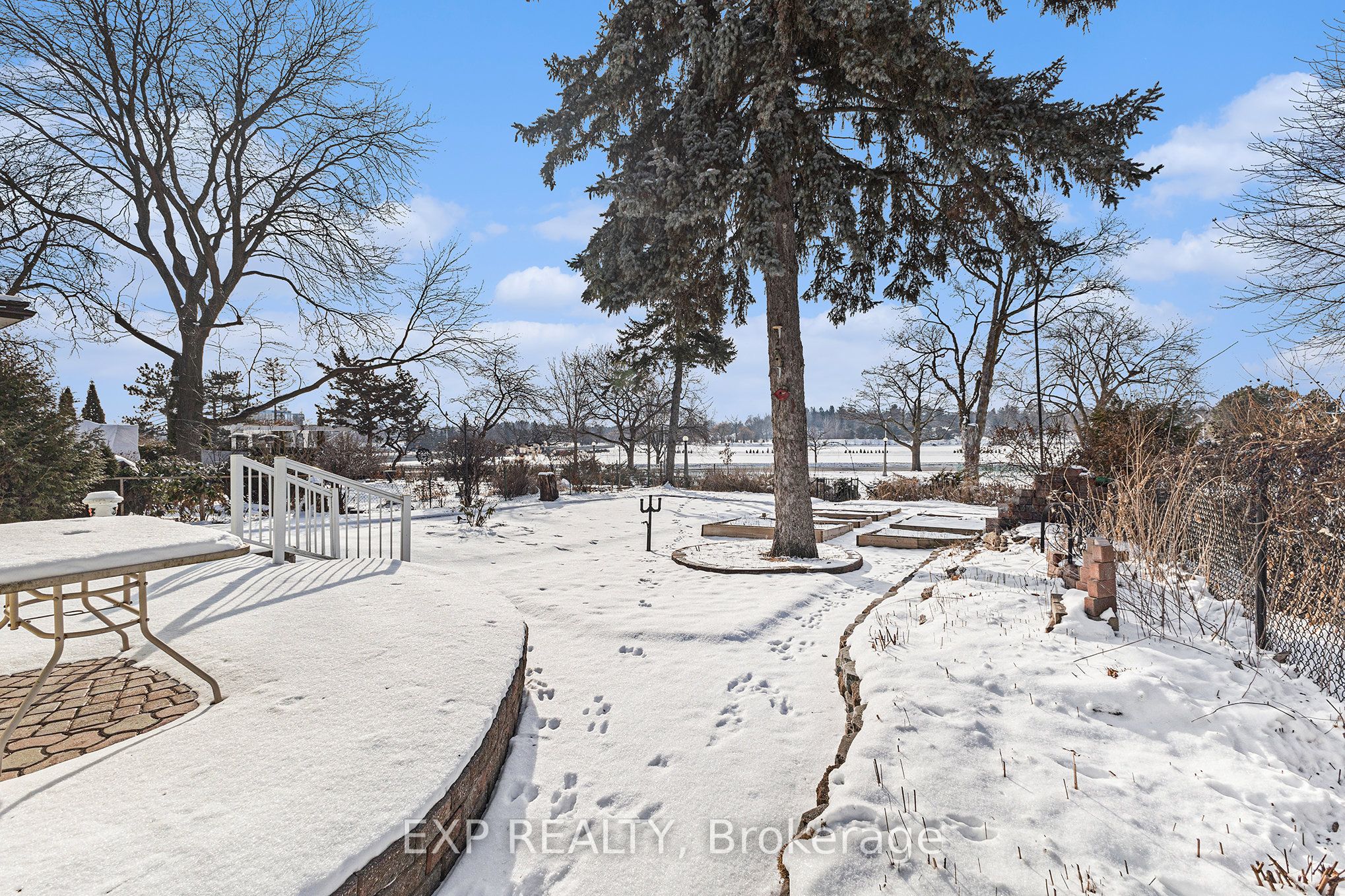 16 Lakeview Terrace, Dows Lake - Civic Hospital and Area 4501 - Dows Lake