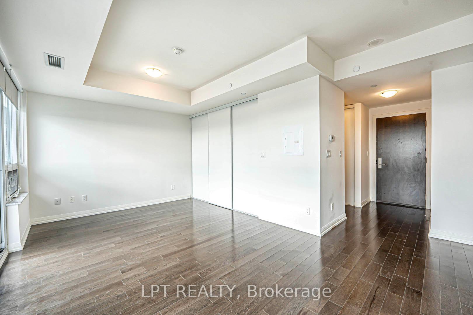 Condo at 460 Adelaide,  Toronto For sale
