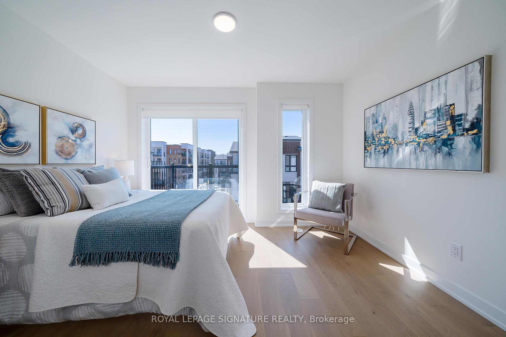 3 Bedrooms Condo at 110 Canon Jackson,  Toronto For sale