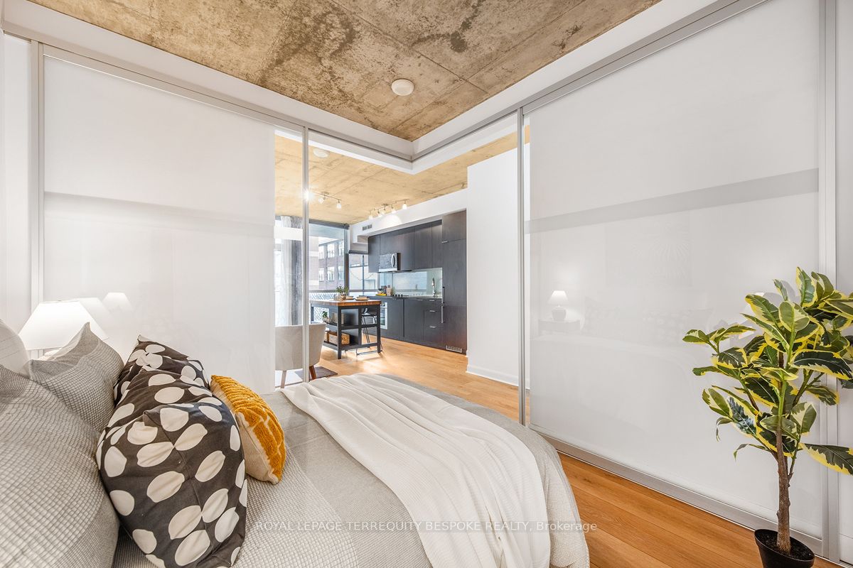 478 King Street W, #202