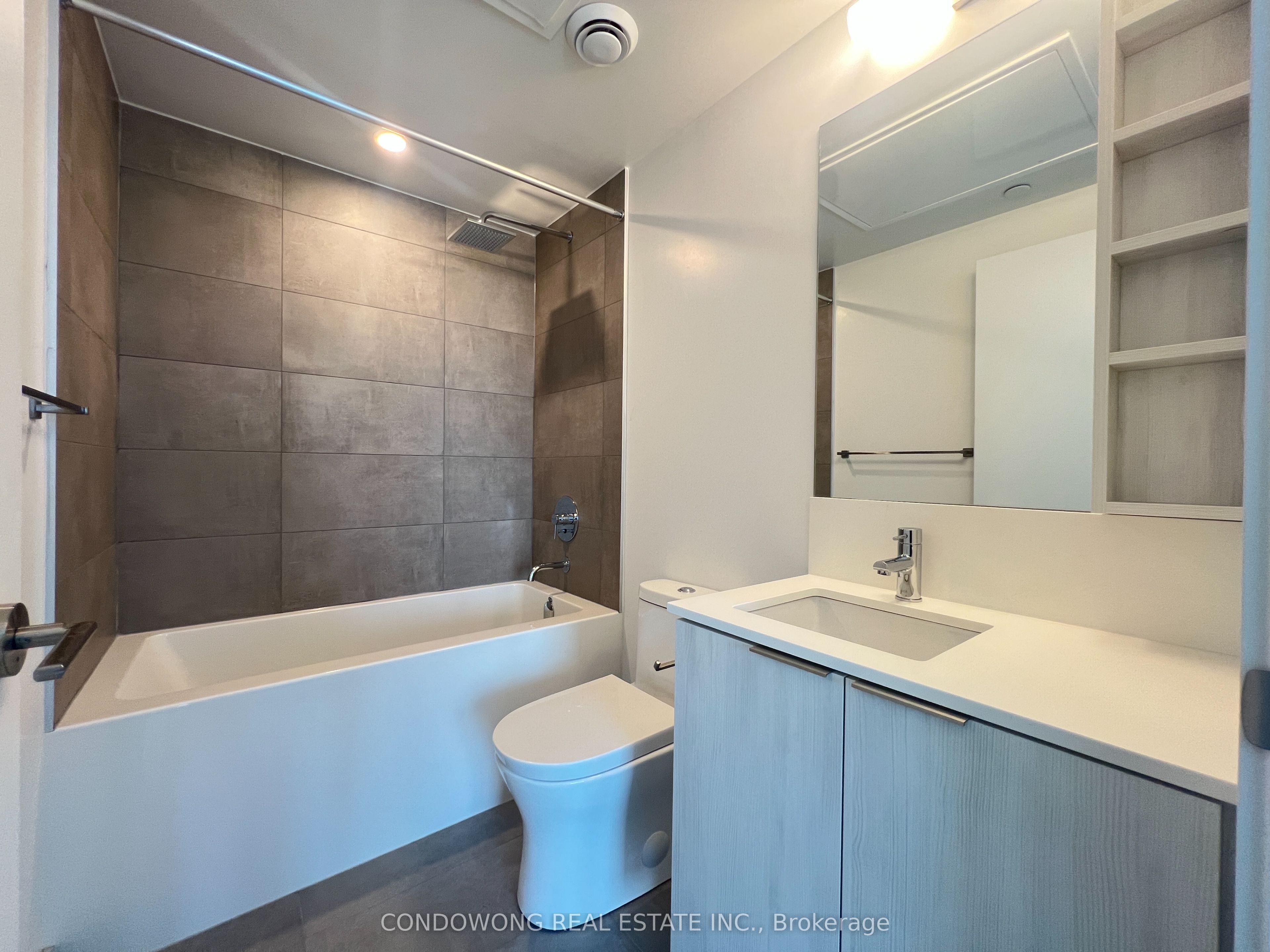 8 Wellesley Street W, #4109