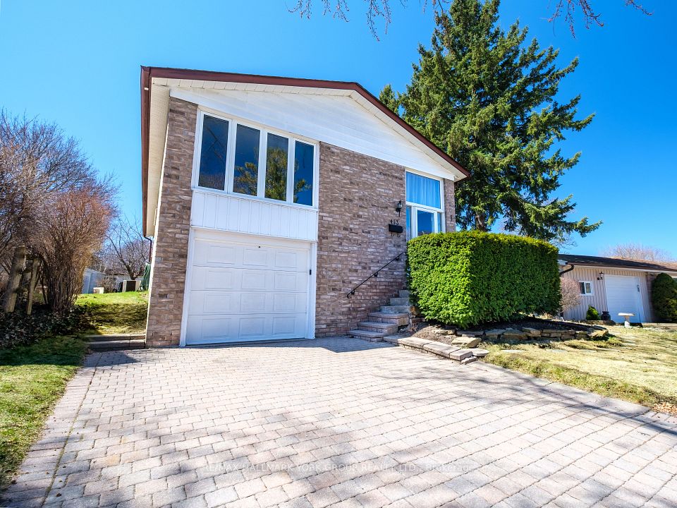 413 Roywood