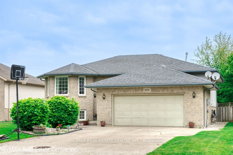 1616 Birchwood