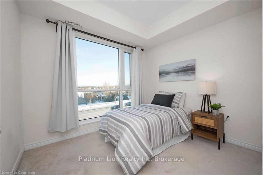 2 Bedrooms Condo at 2375 Bronte, Oakville For sale