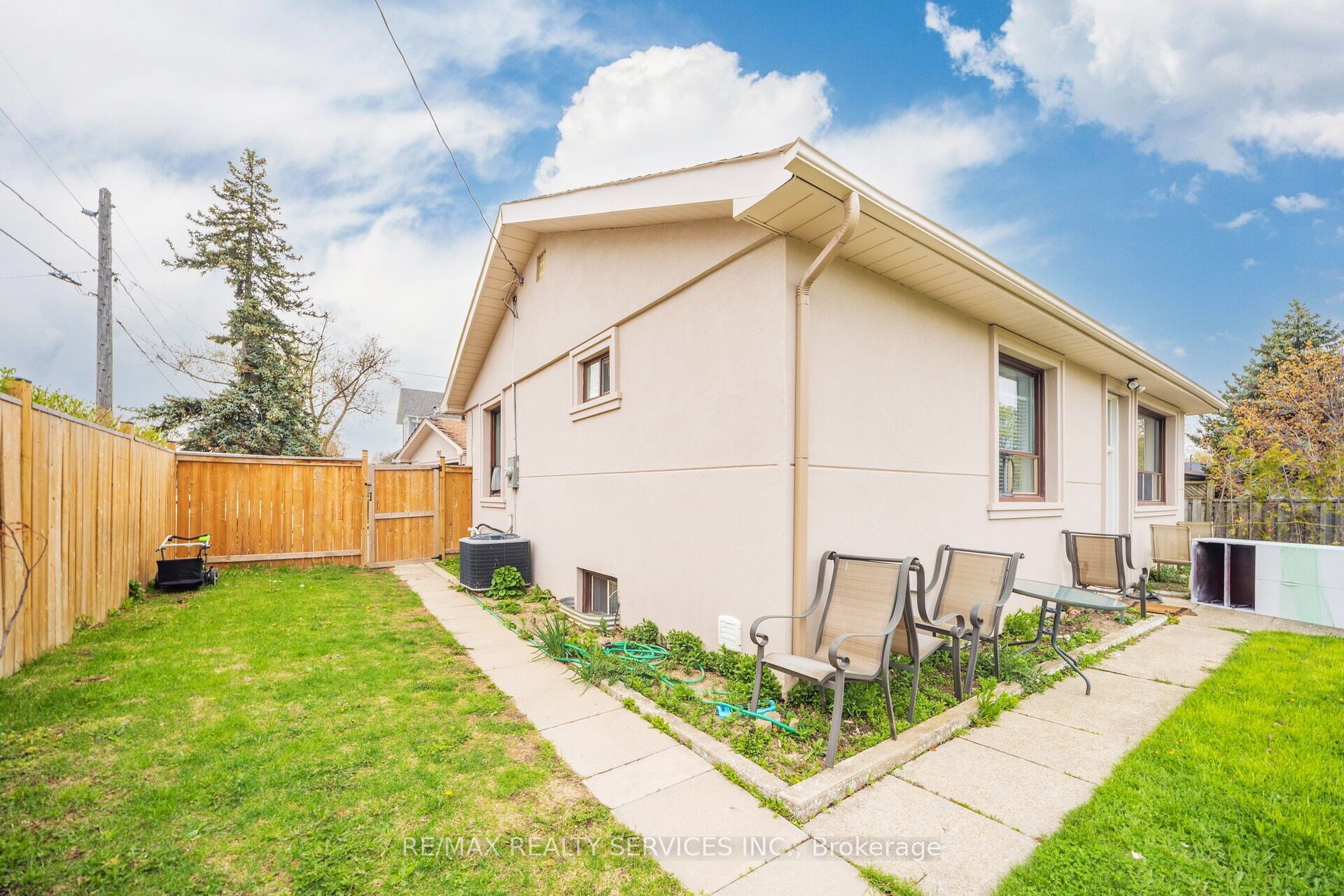191 Deane Avenue