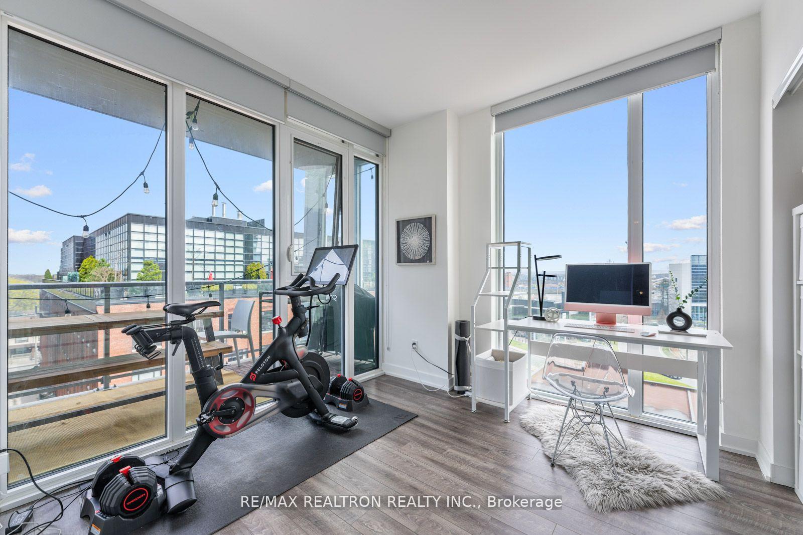 3 Bedrooms Condo at 25 Baseball, Toronto For sale