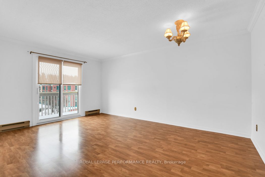 345 CENTRUM Boulevard W, #403