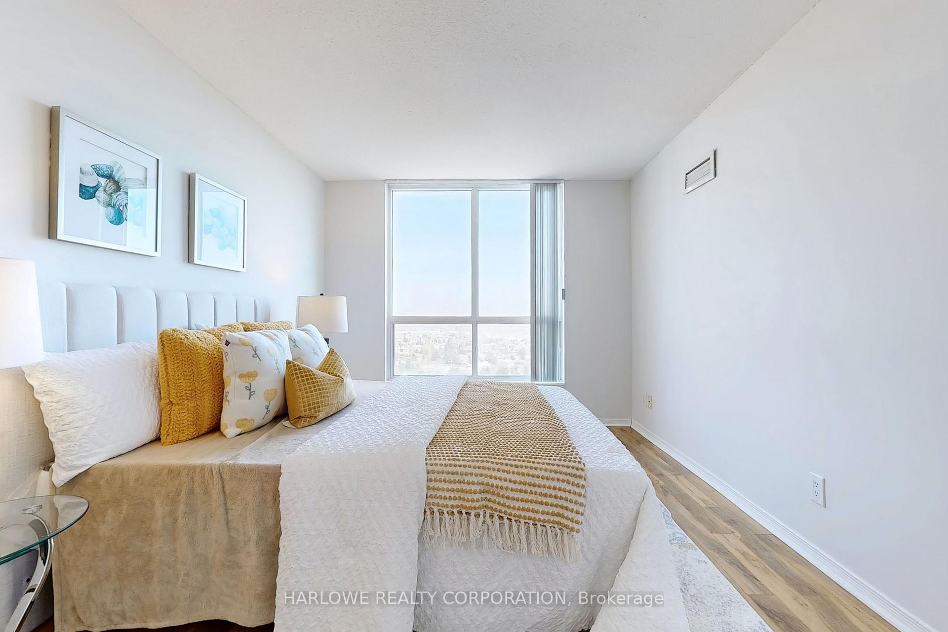 2 Bedrooms Condo at 4850 Glen Erin,  Mississauga For sale
