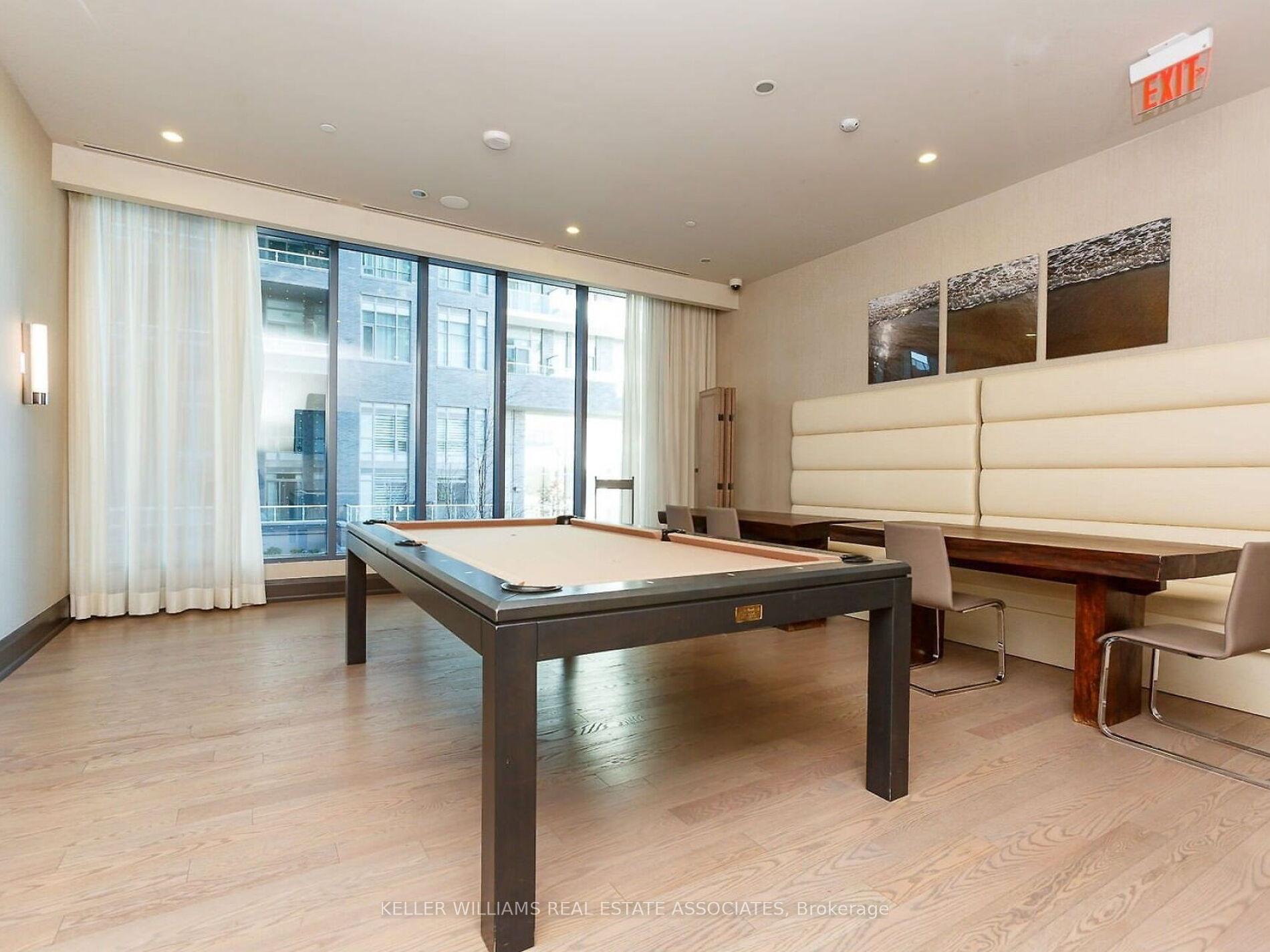 3 Bedrooms Condo at 59 Annie Craig, Toronto For sale