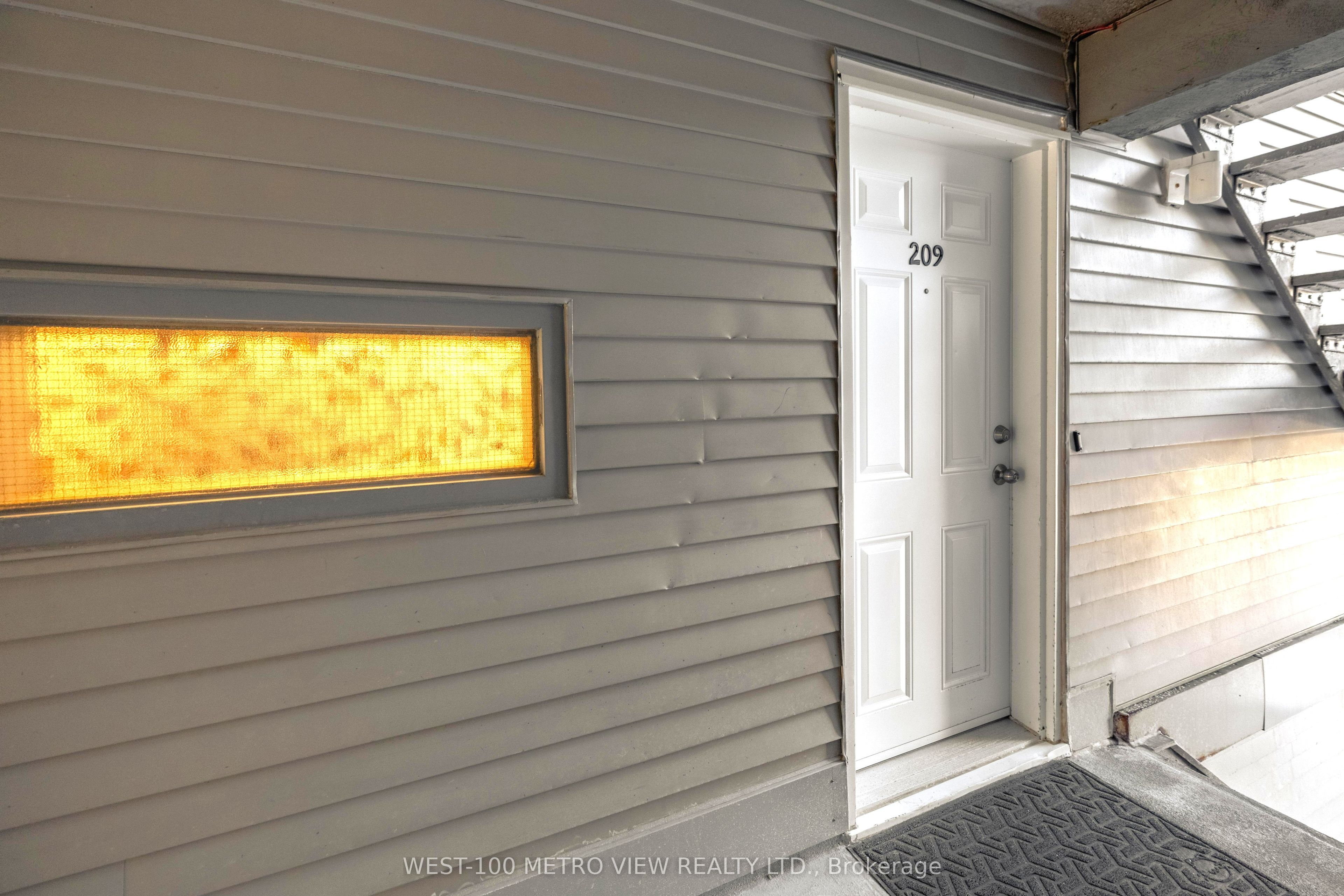 2040 Cleaver Avenue, #209