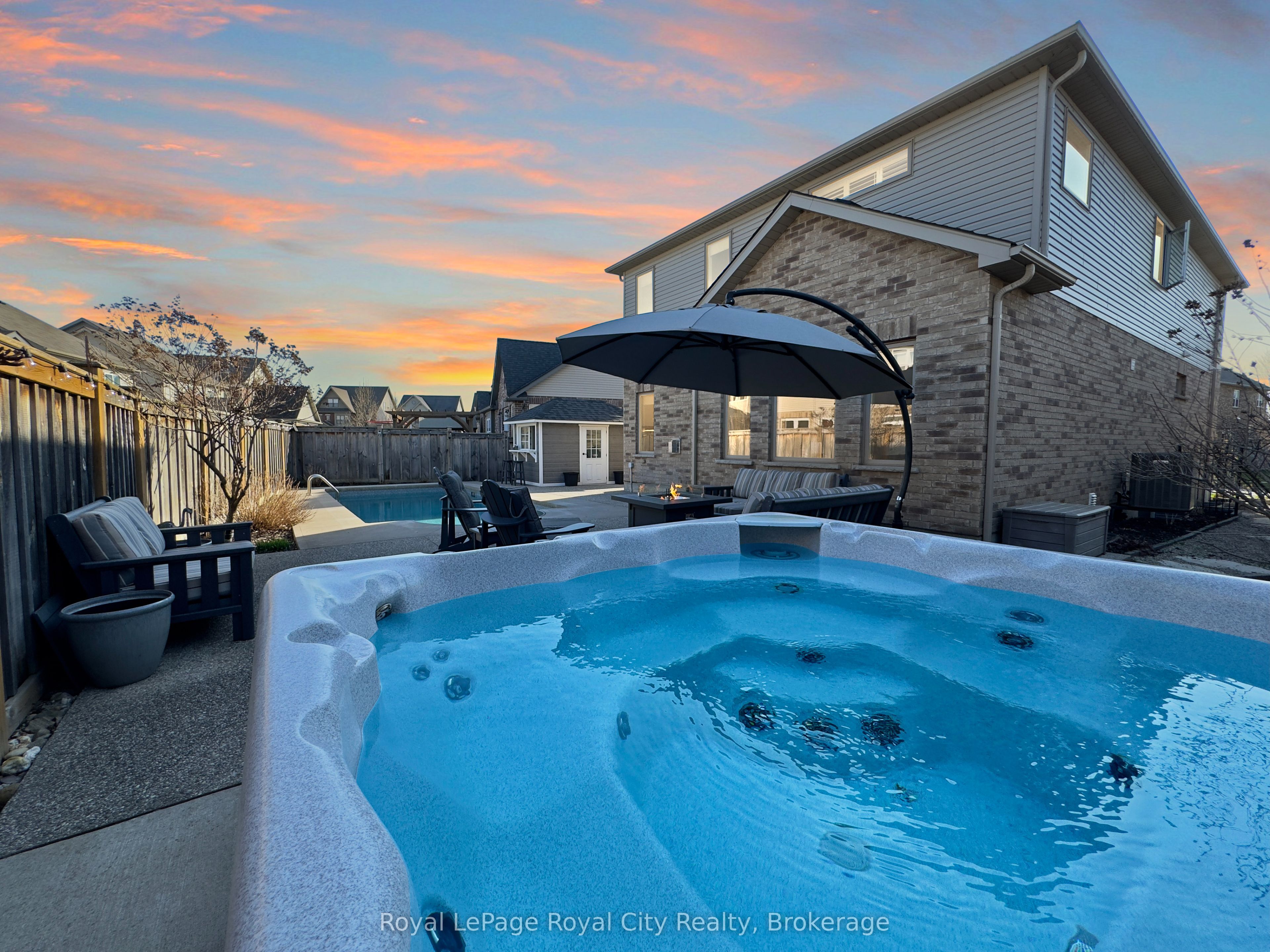 213 Tremaine Crescent
