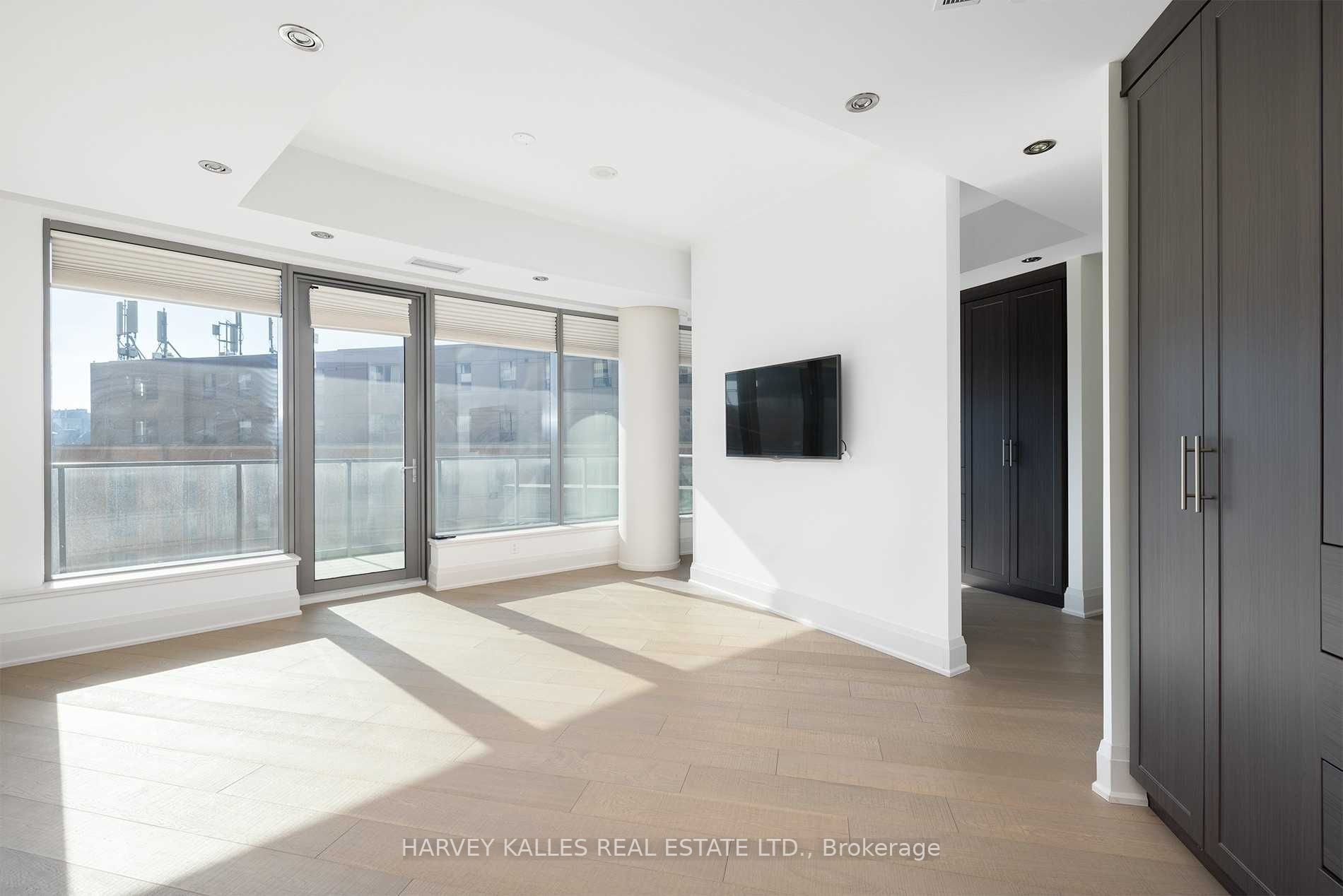 77 Charles Street W 503