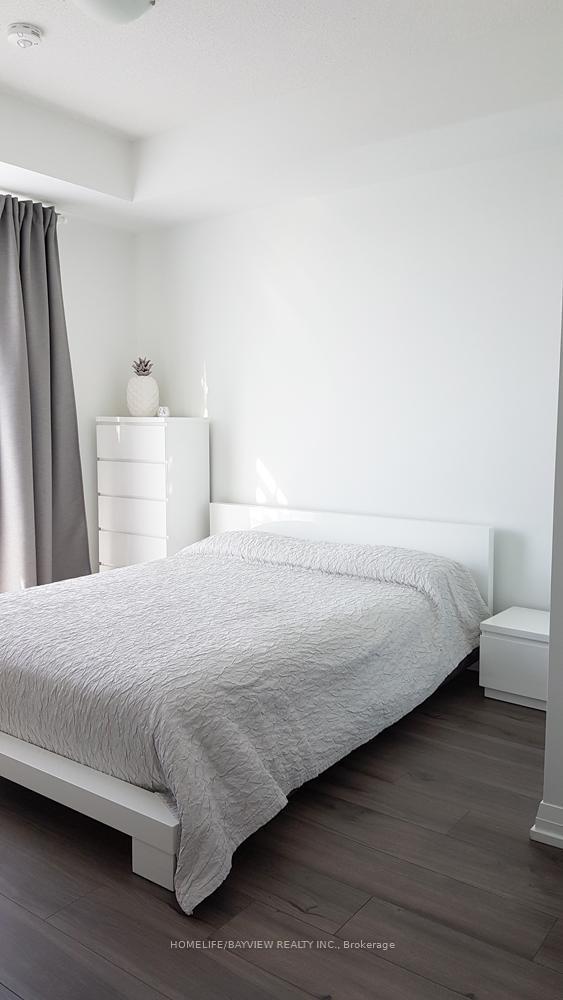 2 Bedrooms Condo at 50 Ann O’Reilly,  Toronto For sale