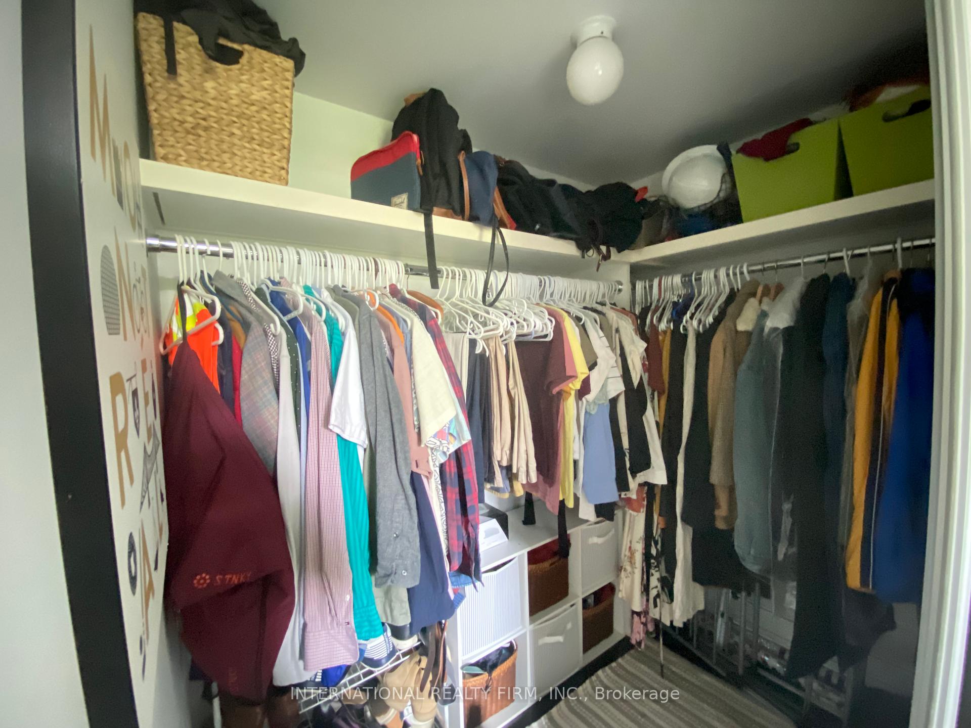 2 Bedrooms Condo at 55 Stewart, Toronto For sale