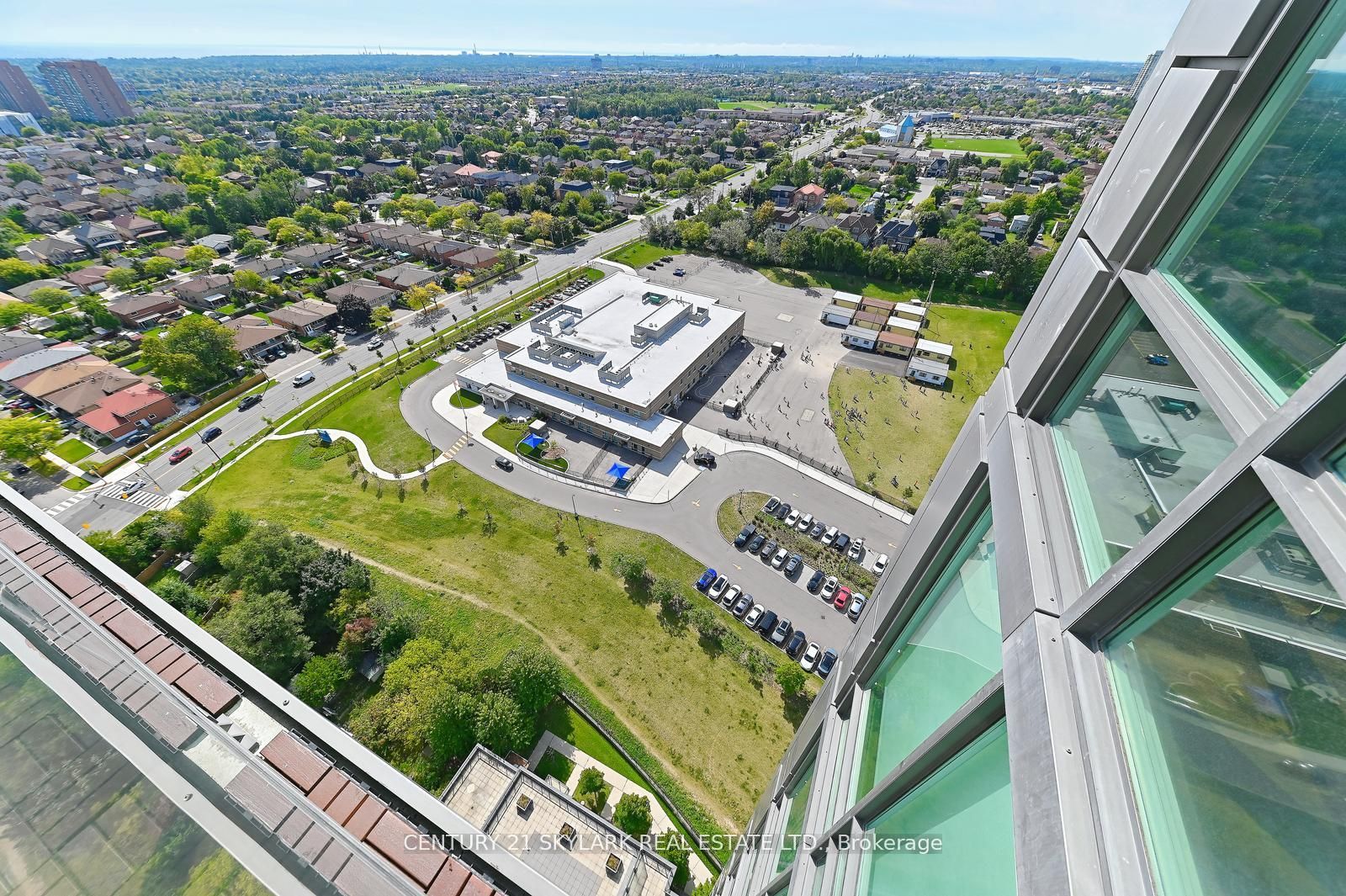 3525 kariya Drive, #2902