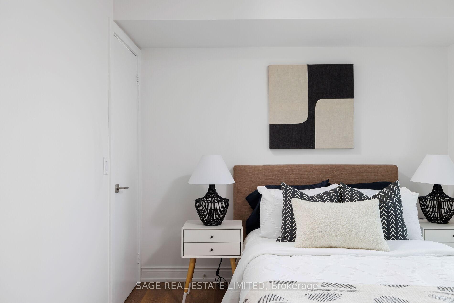 2 Bedrooms Condo at 100 Western Battery, Toronto For sale