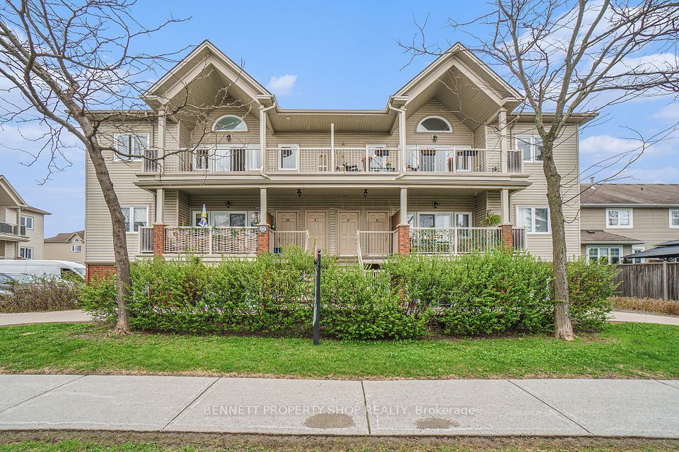 99 Crestway Dr