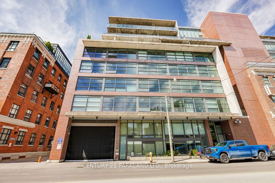 90 Broadview