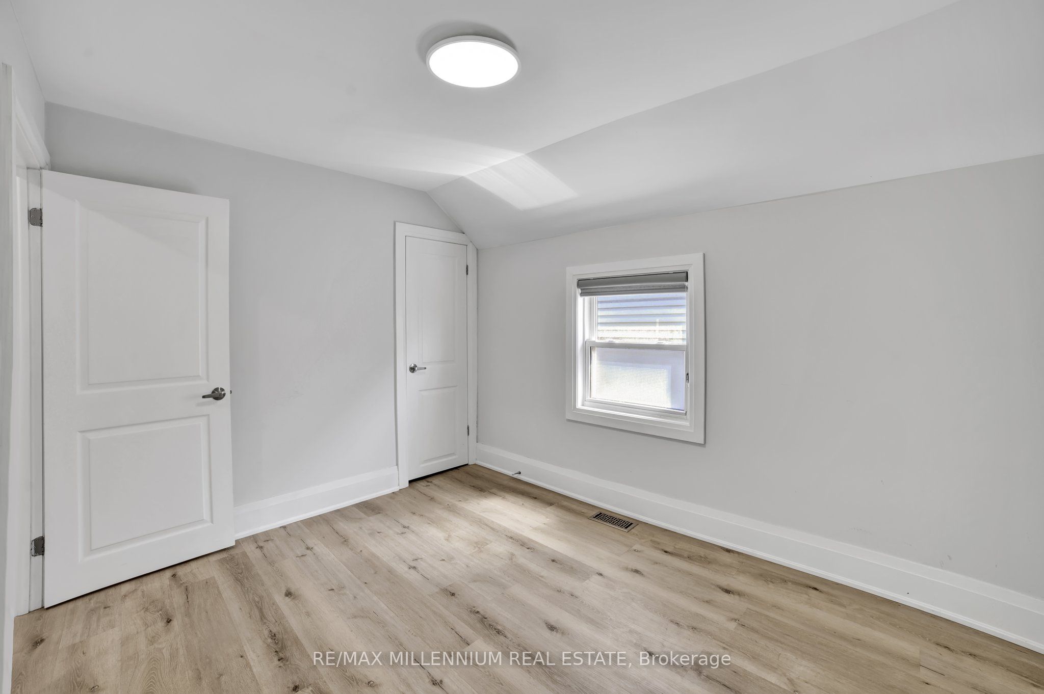 28 Albemarle Street