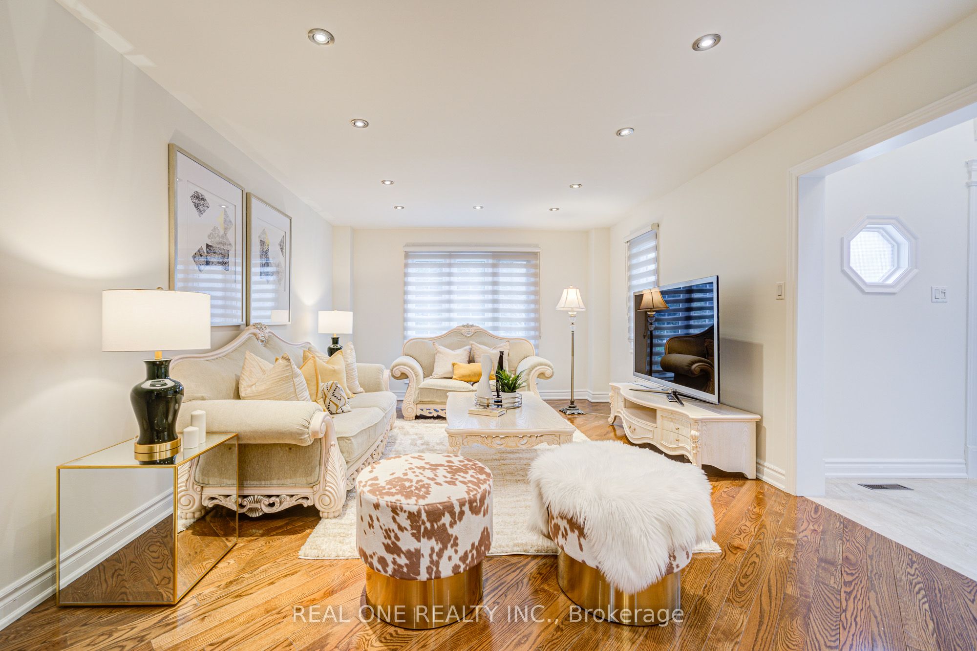 45 Glenayr Road, Richmond Hill, ON L4B 2V8