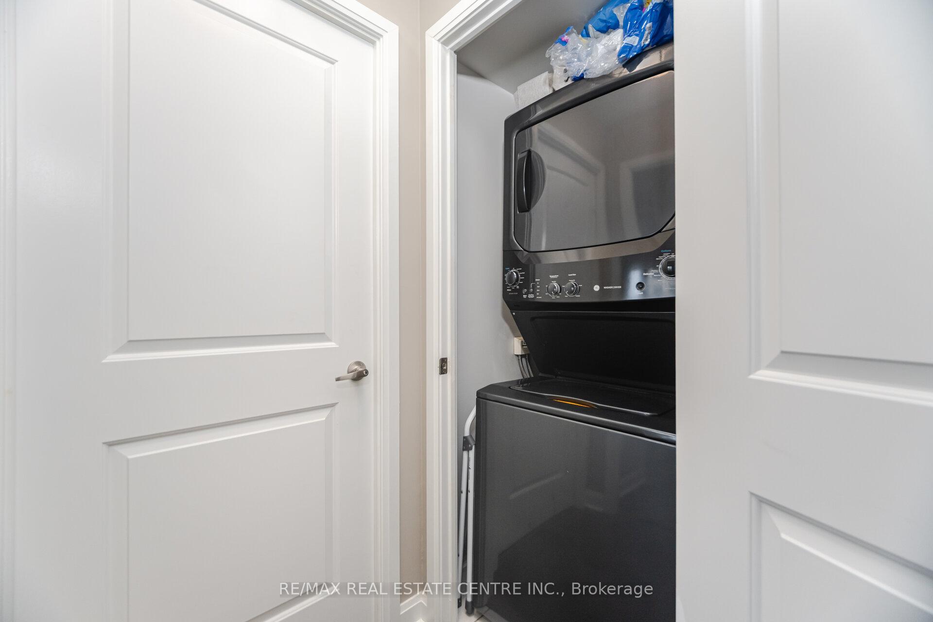 1 Bedroom Condo at 1 Michael Power, Toronto For sale