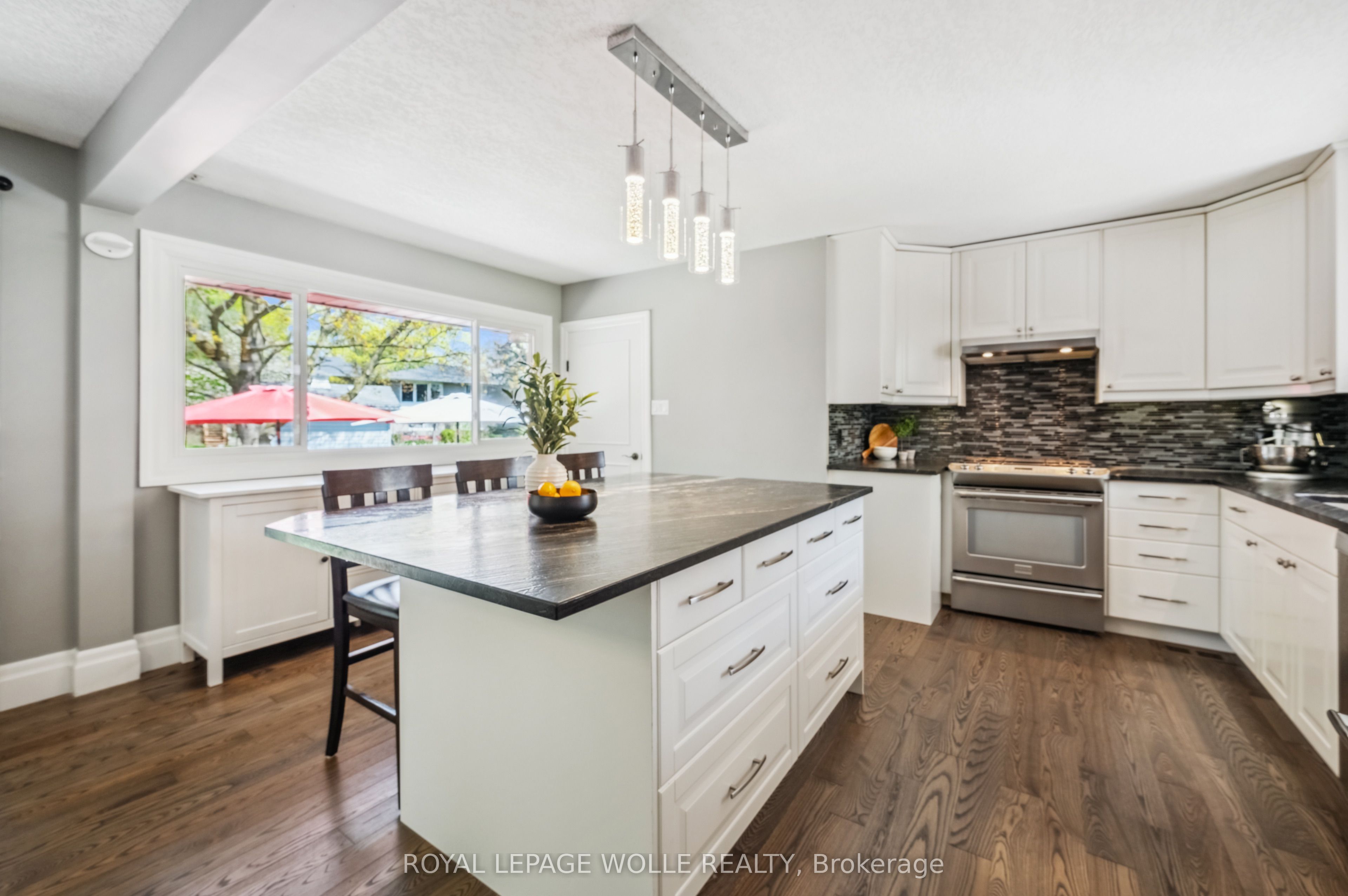 136 Warren Road