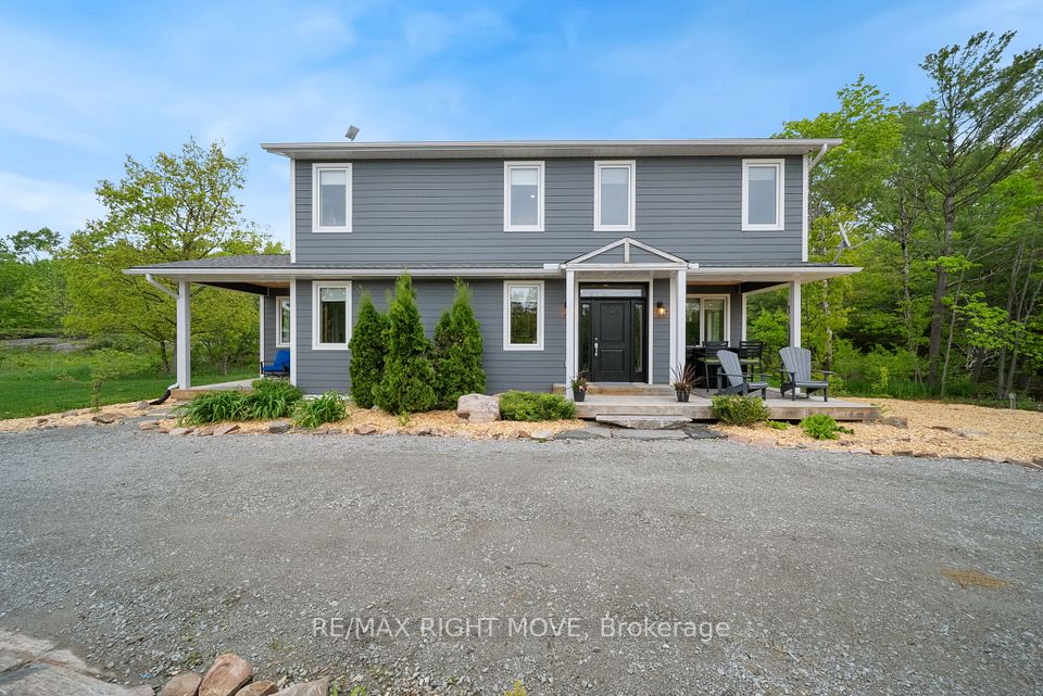 1432 Honey Harbour Road, Georgian Bay, ON L0K 1S0