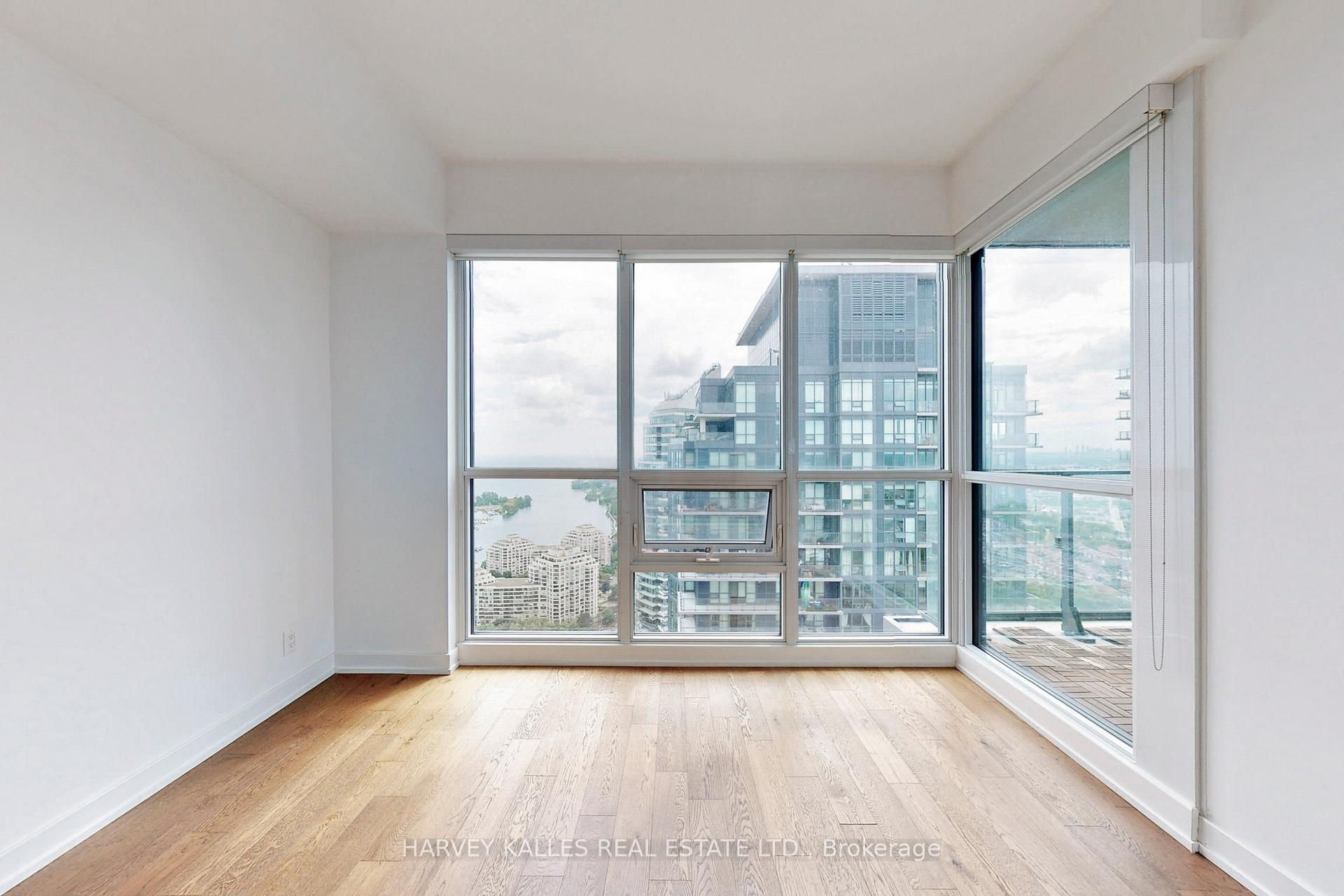 2 Bedrooms Condo at 2200 Lake Shore, Toronto For sale