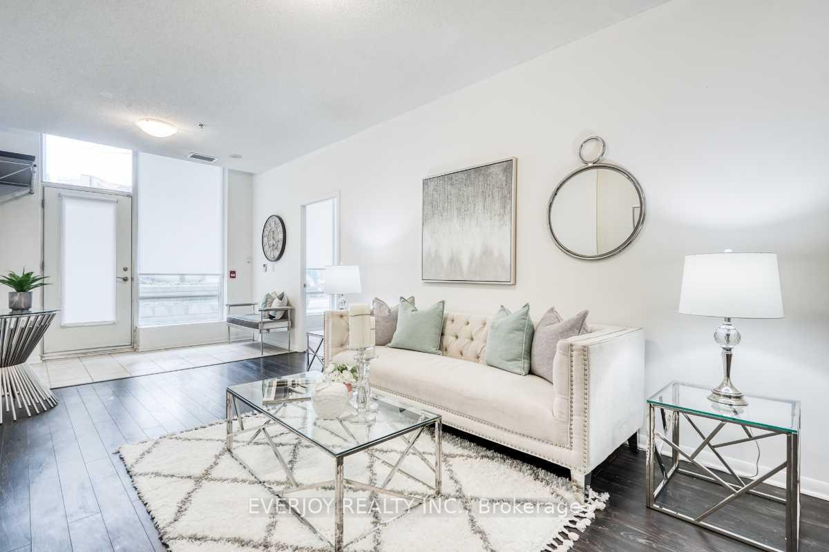 1 Bedroom Condo at 96 St Patrick,  Toronto For sale