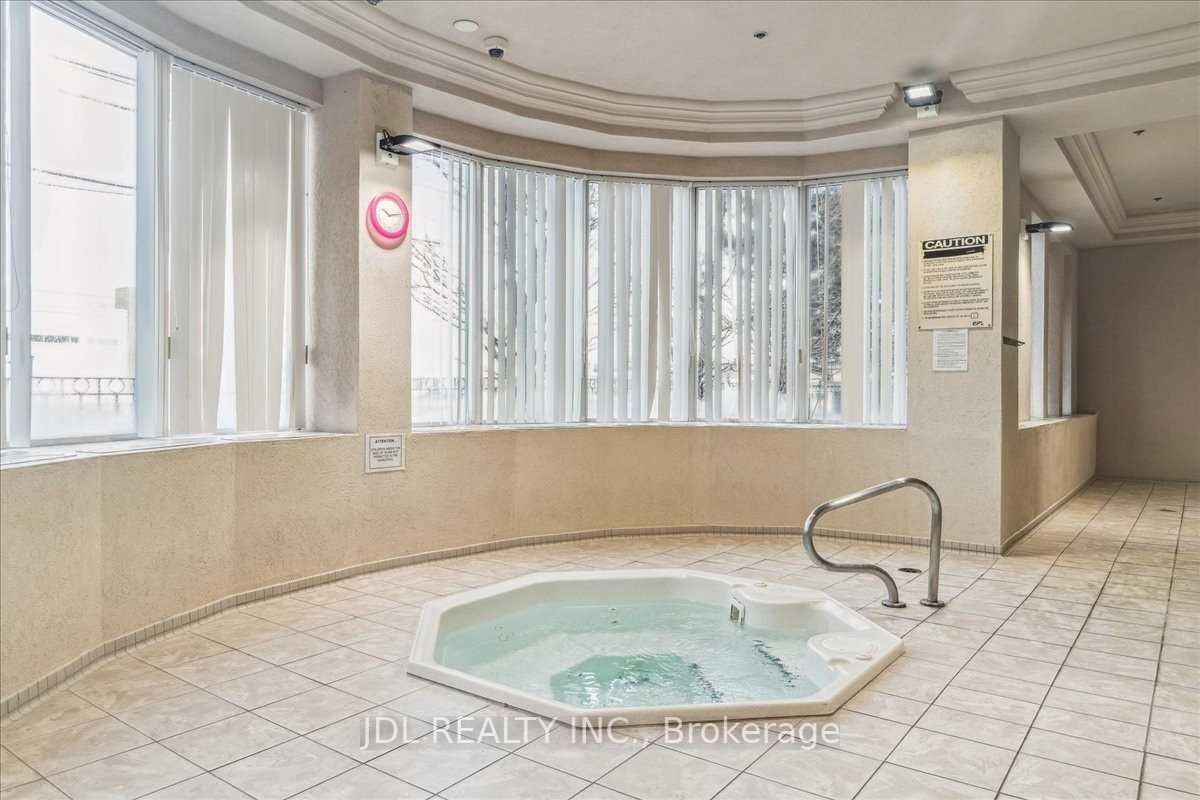 4850 Glen Erin Drive, #1703