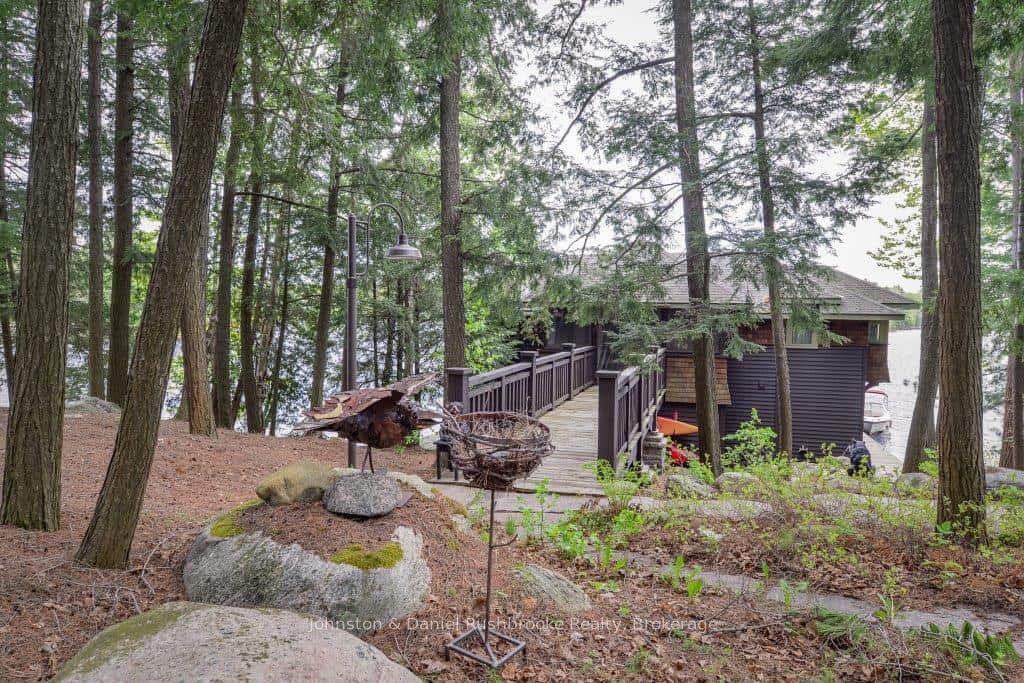 0 Mossy Rock, Muskoka Lakes, ON P0B 1E0