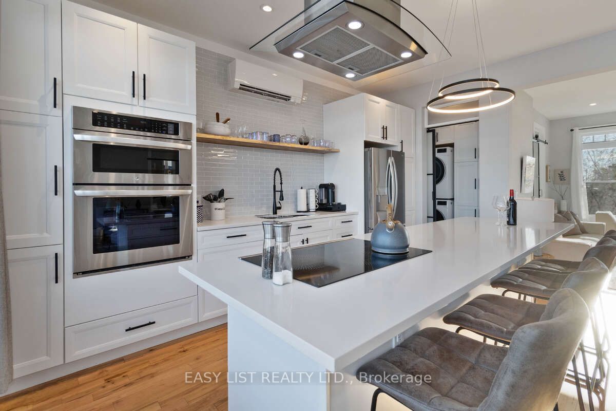 693 Mason Beach Road, #3